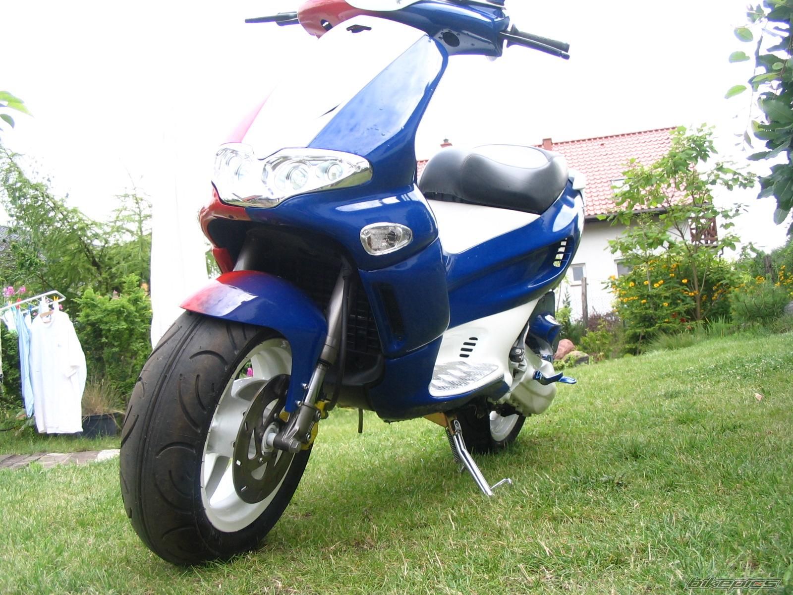 2002 GILERA RUNNER 180 SP | Picture 1356789 motorcycle photo
