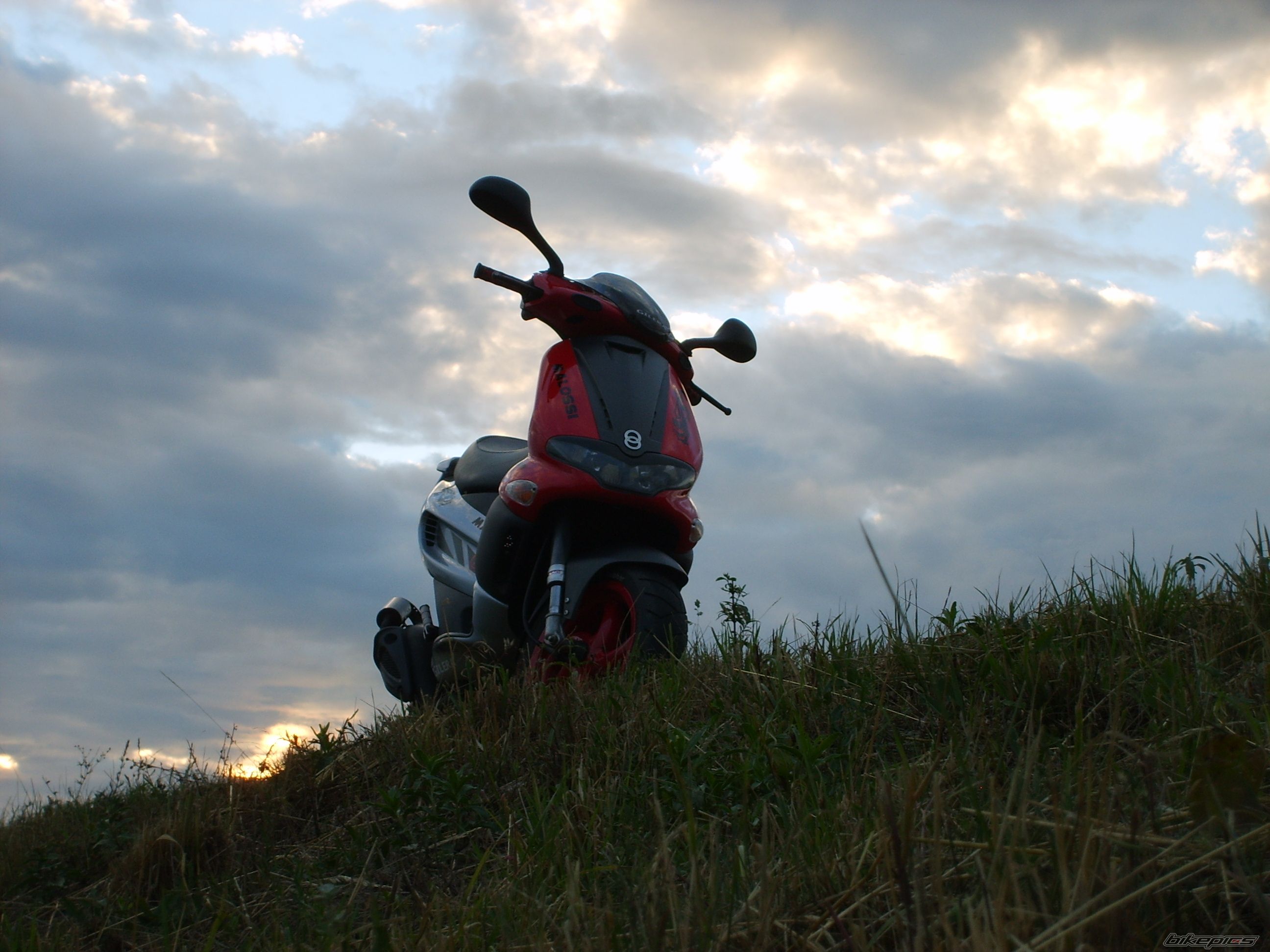 2004 GILERA RUNNER 50 | Picture 1356869 motorcycle photo