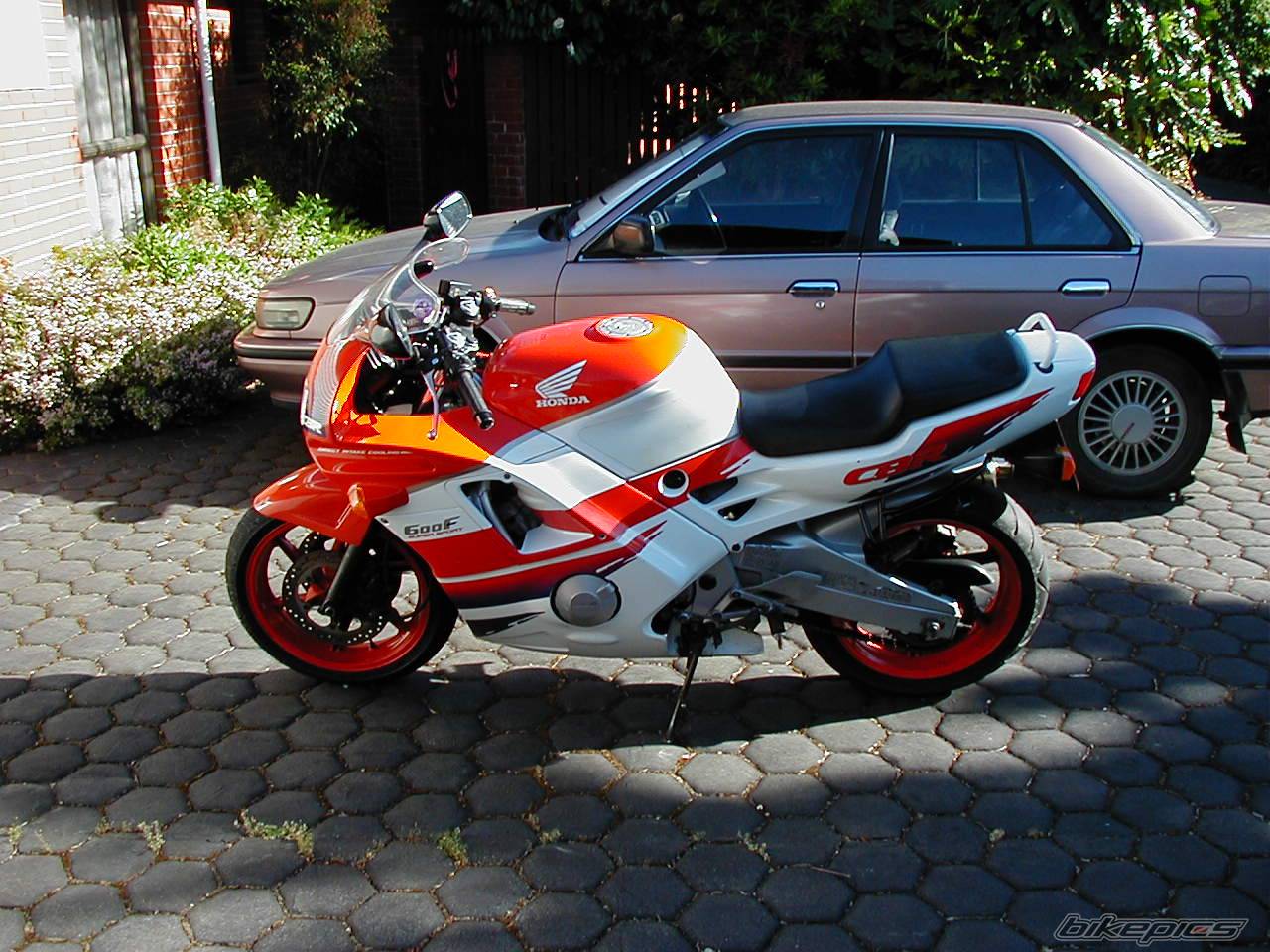 1992 HONDA CBR 600 | Picture 13570 motorcycle photo
