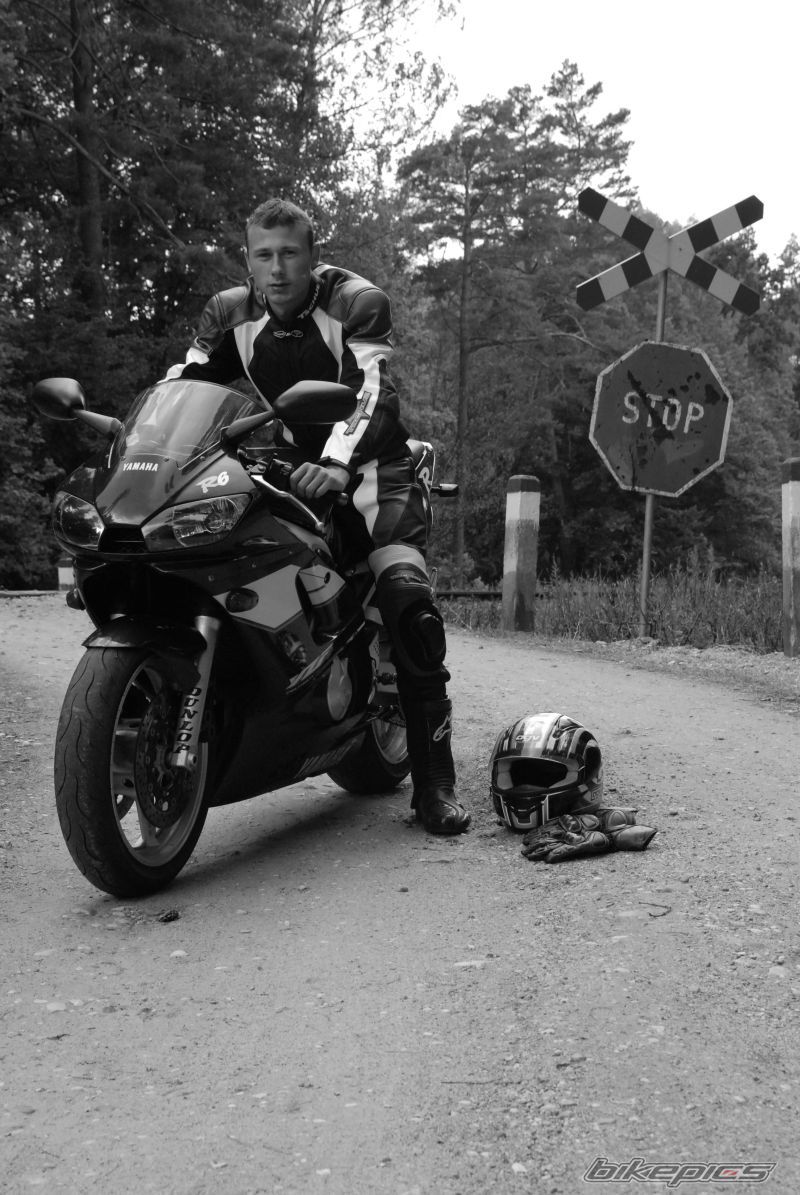 1999 YAMAHA YZF R6 | Picture 1357453 motorcycle photo
