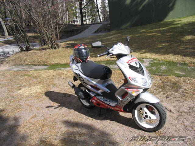2002 PEUGEOT SPEEDFIGHT2 50 | Picture 135777 motorcycle photo