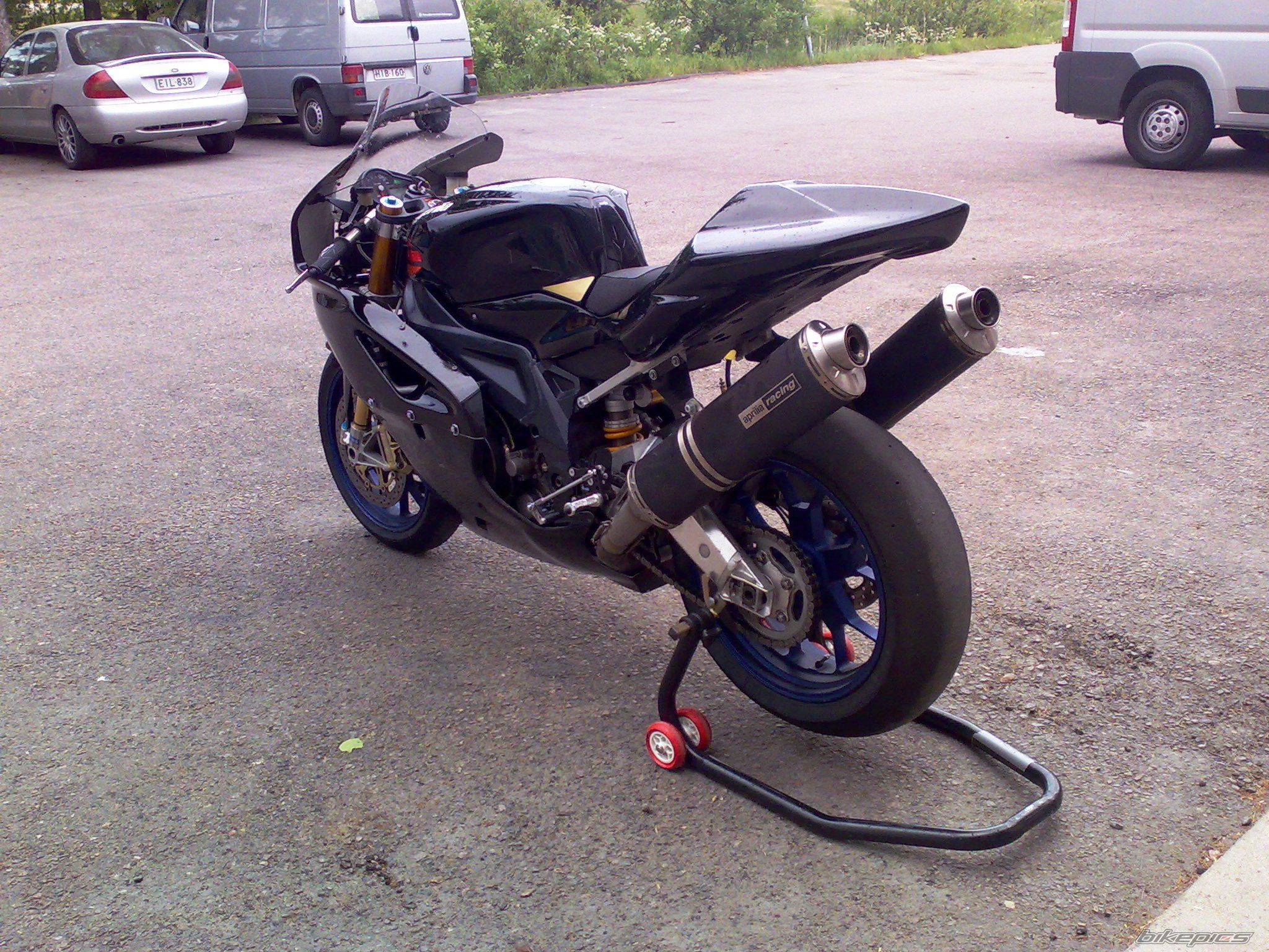 2004 APRILIA RSV MILLE FACTORY | Picture 1358372 motorcycle photo
