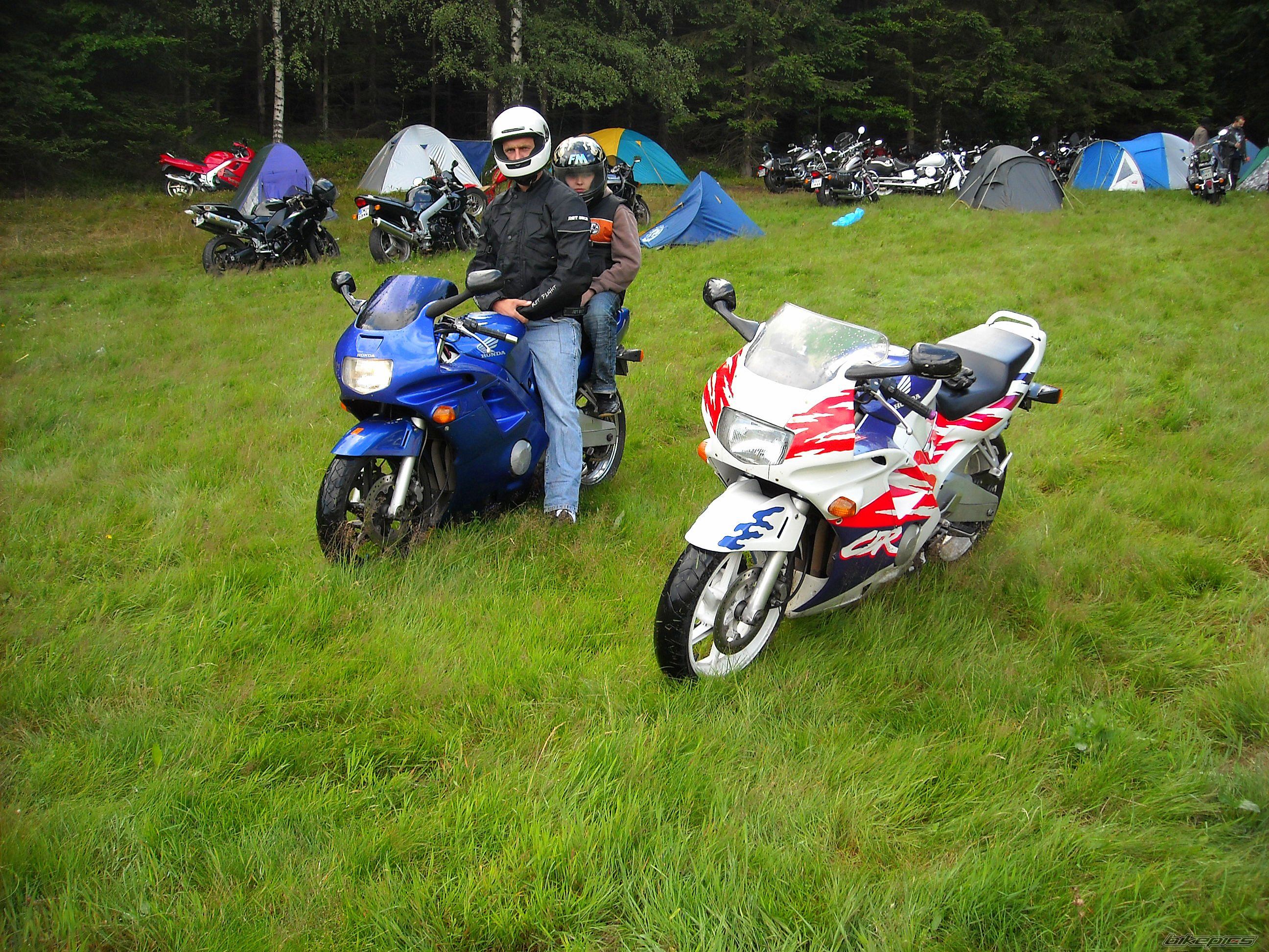 1993 HONDA CBR 600 | Picture 1358795 motorcycle photo