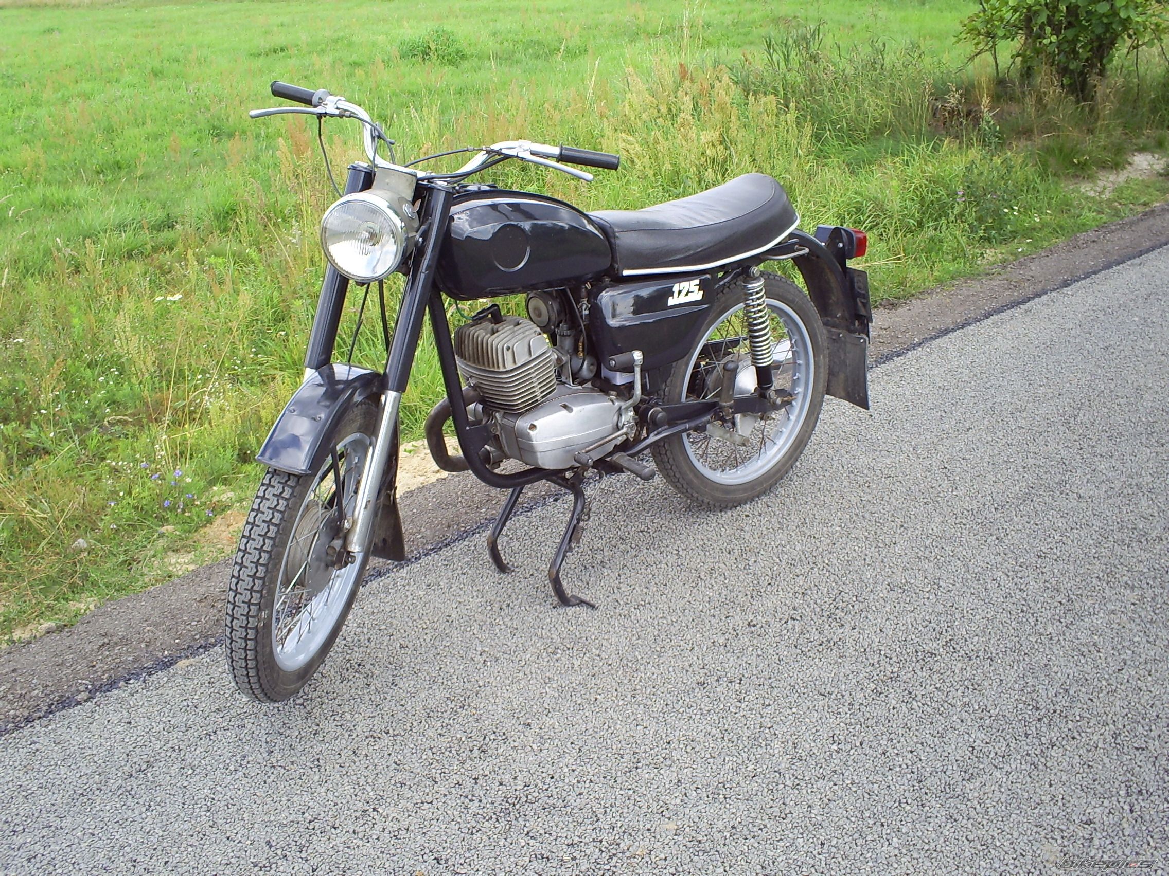 1984 WSK 175 | Picture 1358829 motorcycle photo