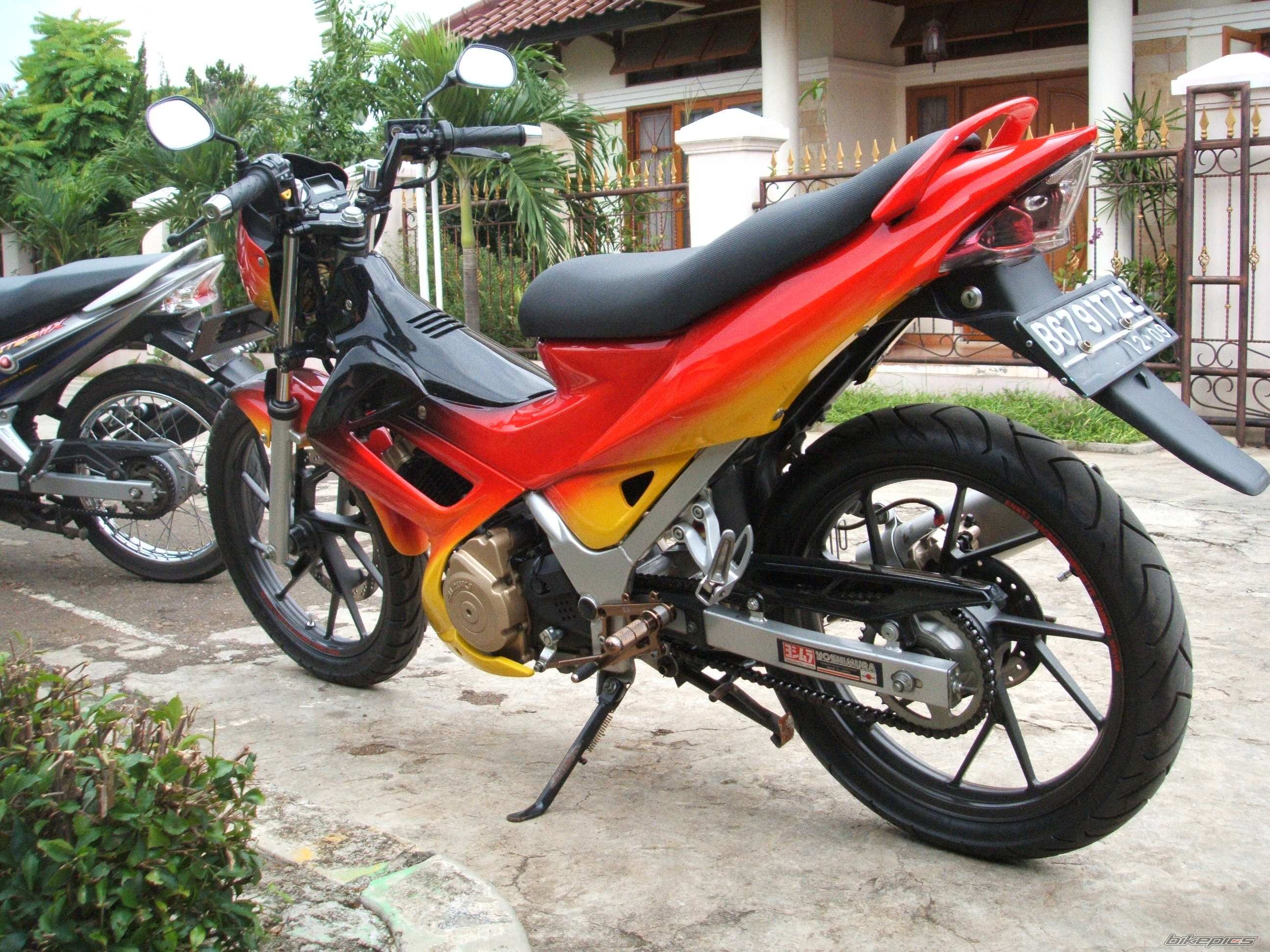 2005 SUZUKI SATRIA F 150 | Picture 1358929 motorcycle photo