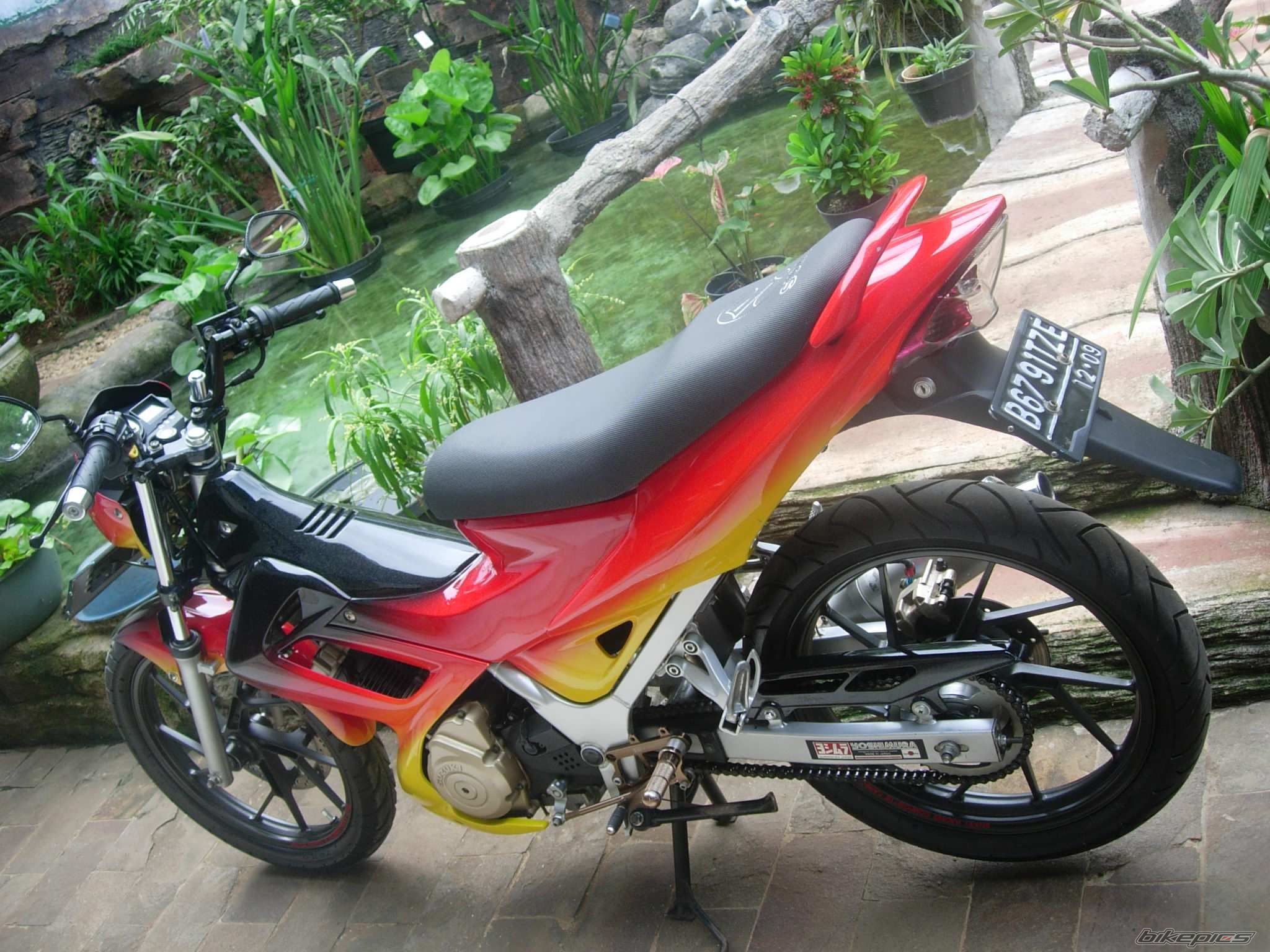 2005 SUZUKI SATRIA F 150 | Picture 1358948 motorcycle photo