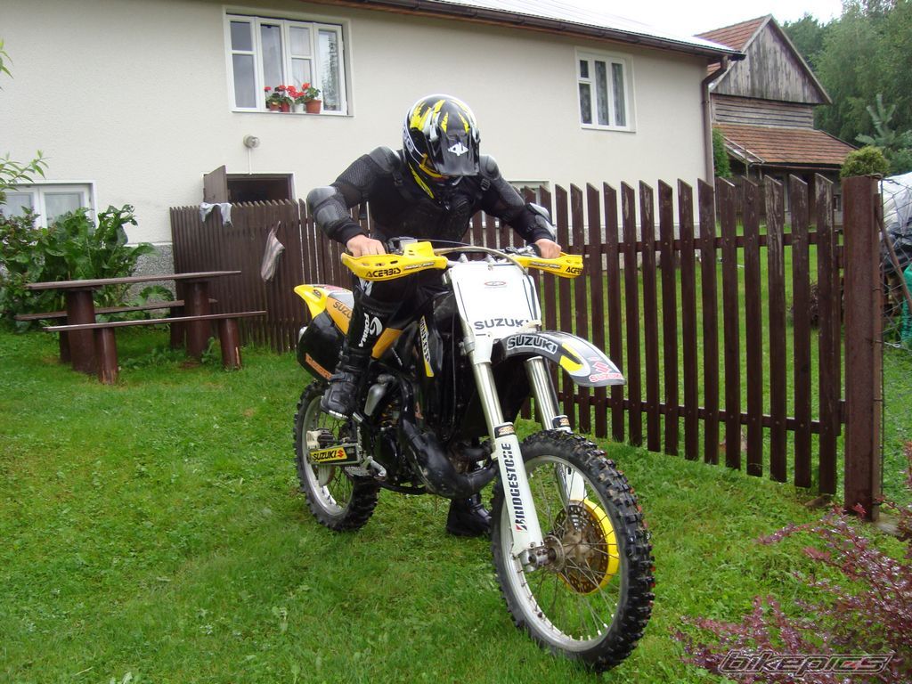 1995 SUZUKI RM 250 | Picture 1359417 motorcycle photo