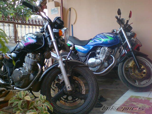 2004 SUZUKI GS 250 | Picture 1361641 motorcycle photo