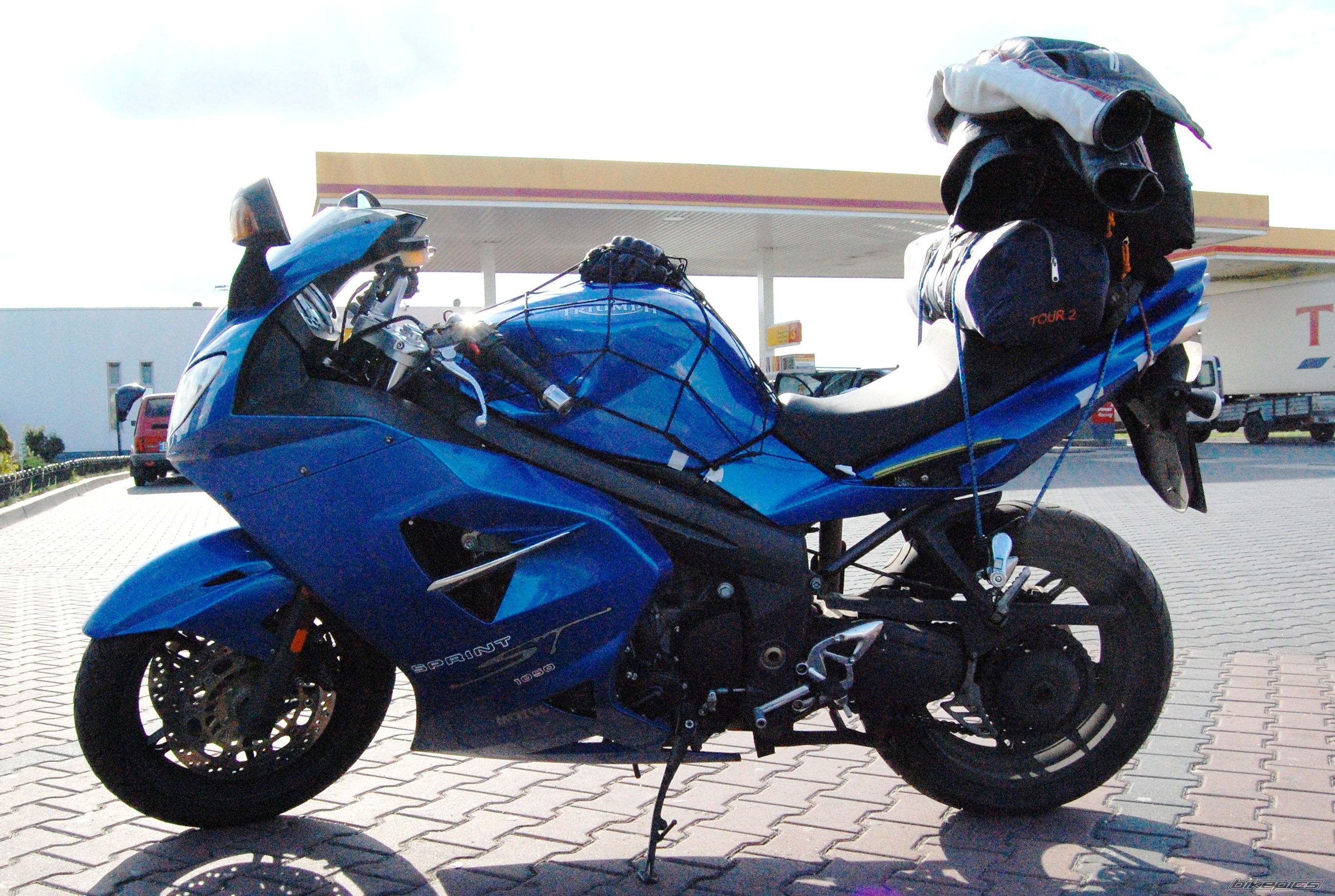 2005 TRIUMPH SPRINT ST | Picture 1362003 motorcycle photo