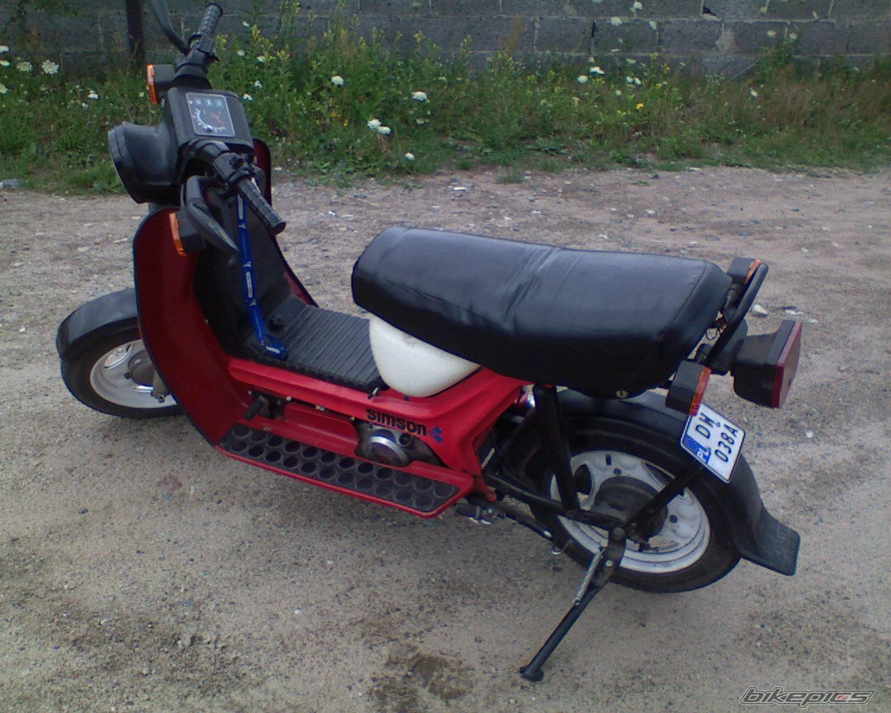 1990 SIMSON SR 50 | Picture 1364243 motorcycle photo