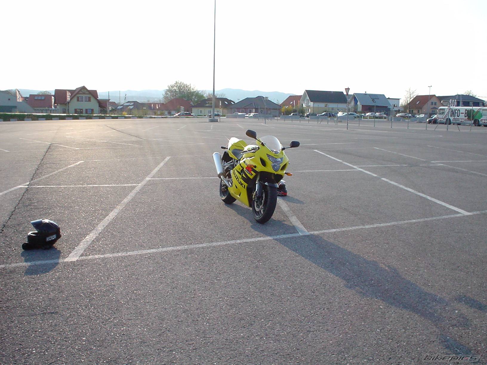 2004 SUZUKI GSX R 600 | Picture 136433 motorcycle photo