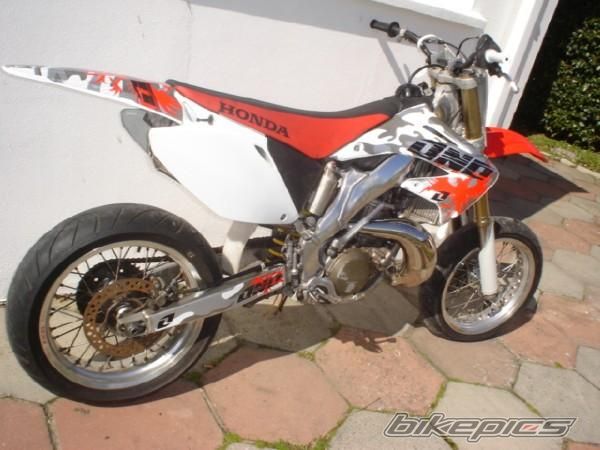 2004 HONDA CR 250 | Picture 1365304 motorcycle photo