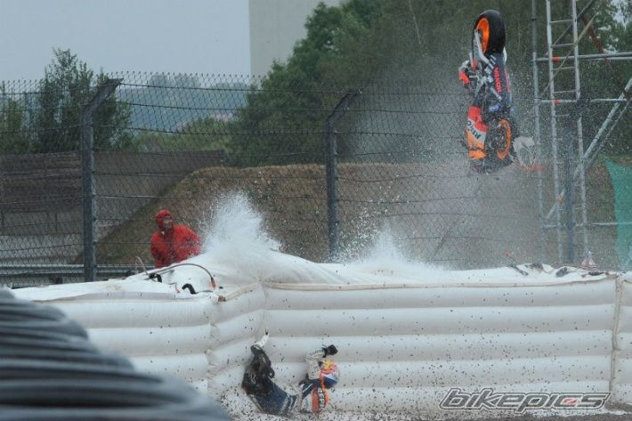 2008 HONDA RC 211V | Picture 1366036 motorcycle photo