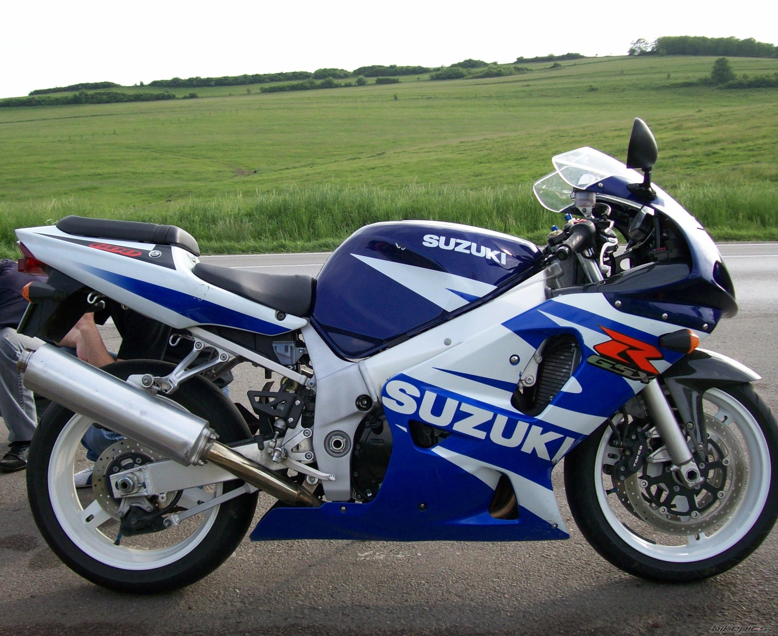 2002 HONDA CBR 954RR FIREBLADE | Picture 1366119 motorcycle photo