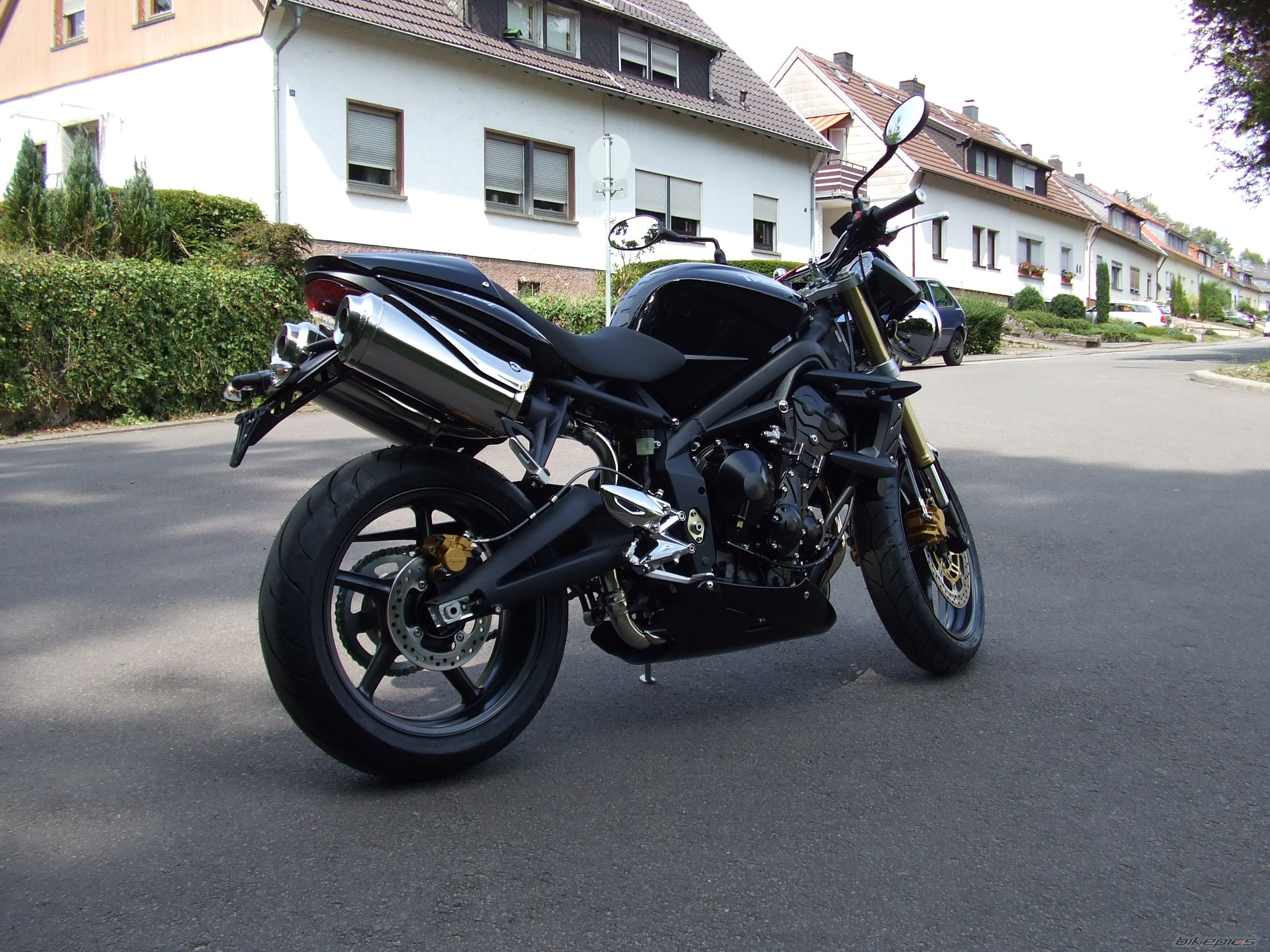 2008 TRIUMPH SPEED TRIPLE | Picture 1366146 motorcycle photo