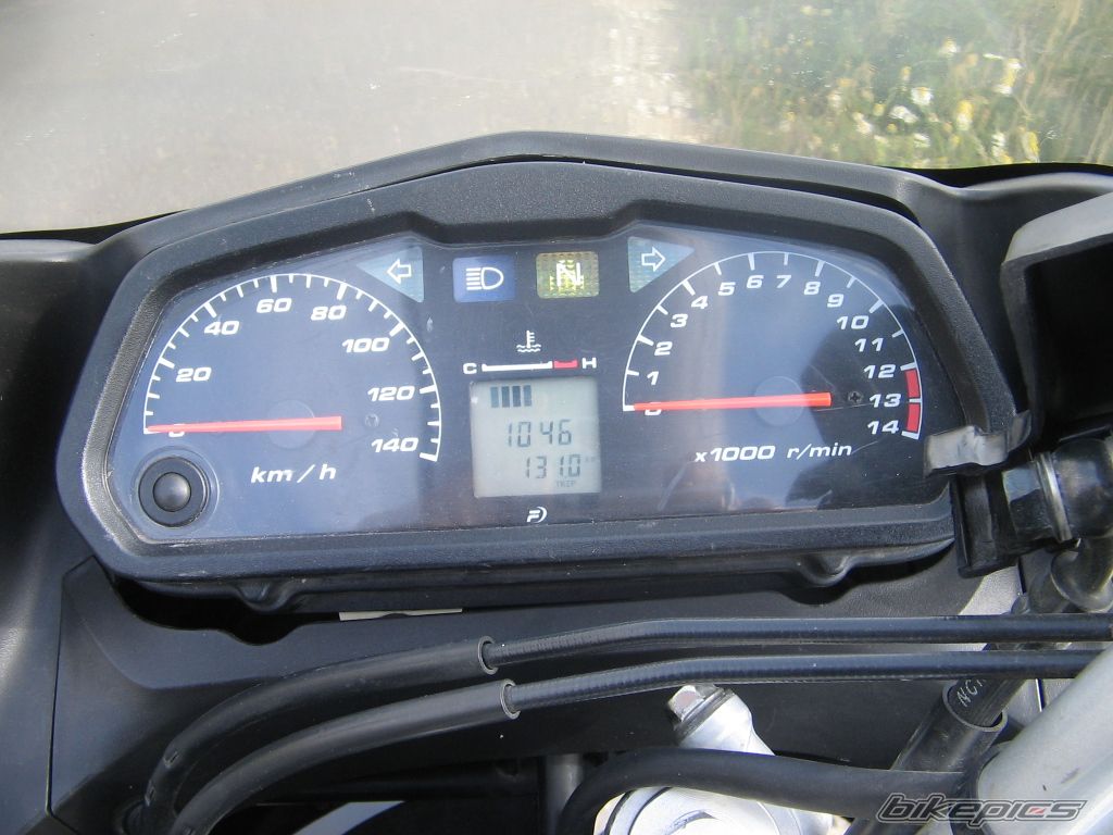 2002 HONDA XLV 125 VARADERO | Picture 1366511 motorcycle photo