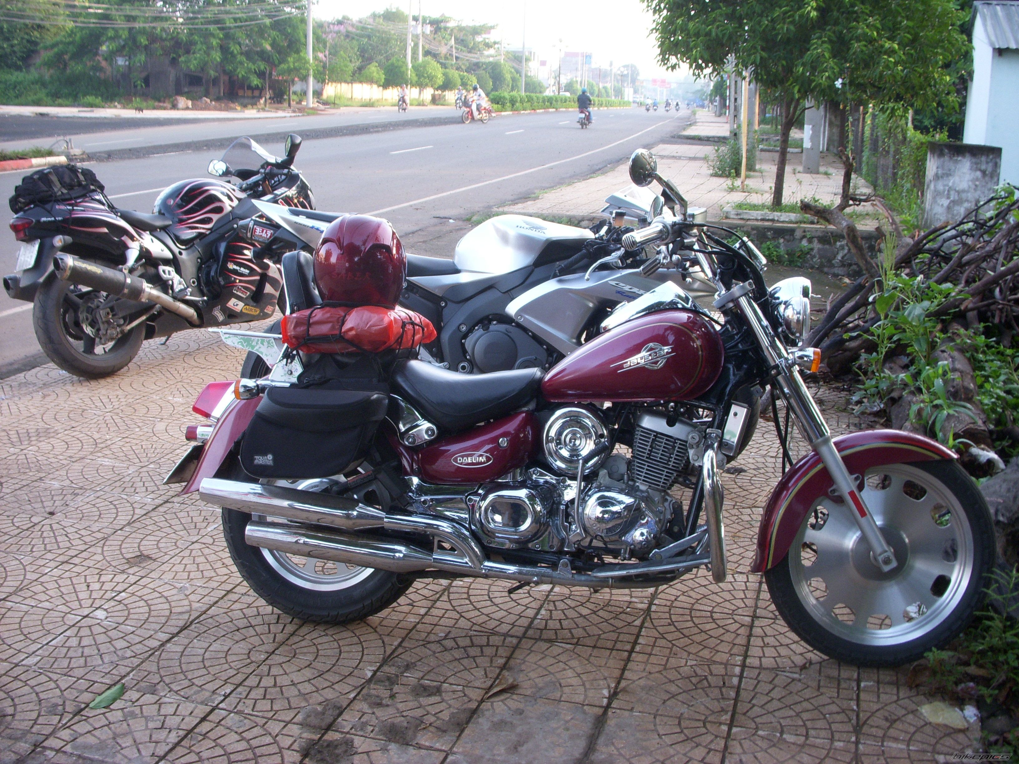 2004 DAELIM VL DAYSTAR | Picture 1367126 motorcycle photo