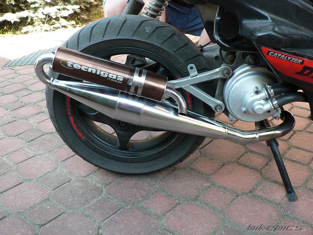 2005 YAMAHA AEROX 50 | Picture 1367927 motorcycle photo