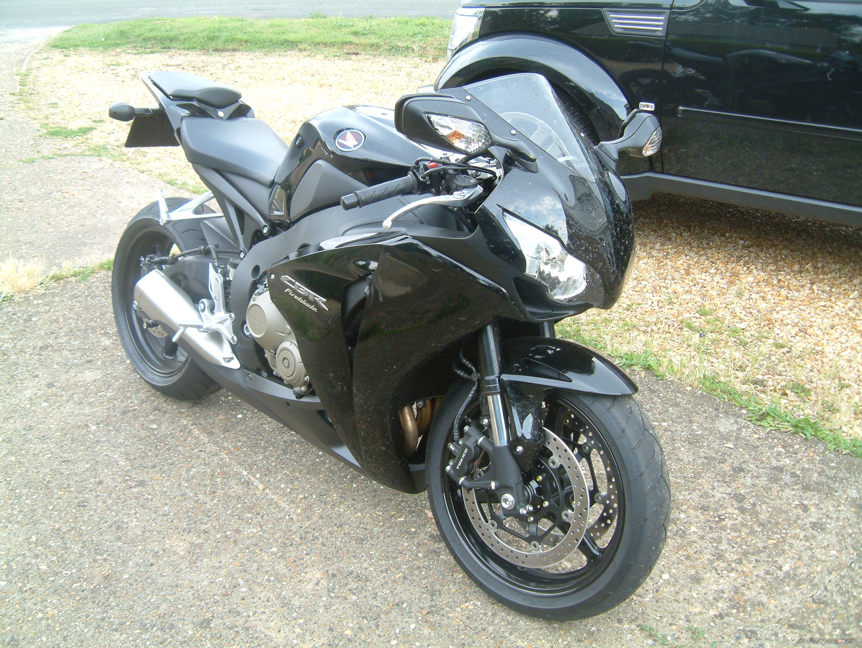 2008 HONDA CBR 1000  RR | Picture 1368060 motorcycle photo