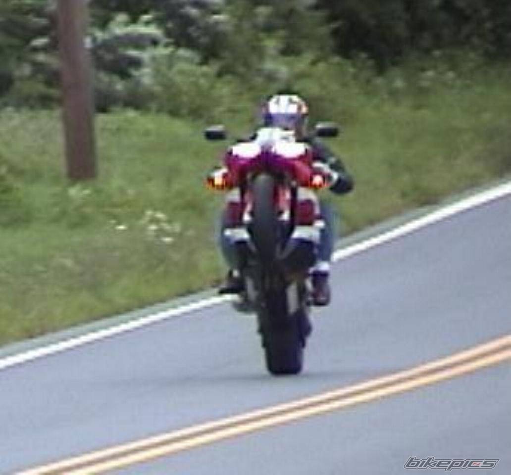 2000 YAMAHA YZF R1 | Picture 13683 motorcycle photo