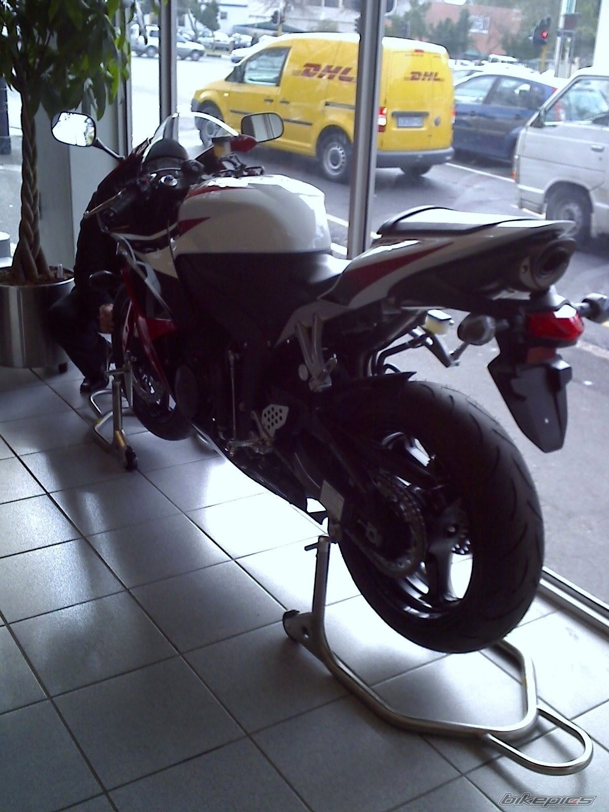 2008 HONDA CBR 600 RR | Picture 1368582 motorcycle photo