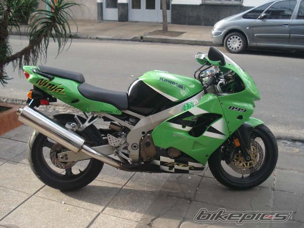 1998 KAWASAKI ZX 9R | Picture 1369312 motorcycle photo