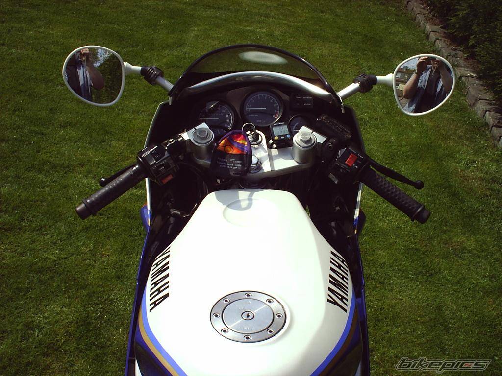 1988 YAMAHA FZR 400 | Picture 137002 motorcycle photo