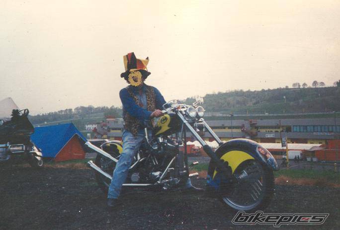 2002 HARLEY DAVIDSON FLHR | Picture 13710 motorcycle photo
