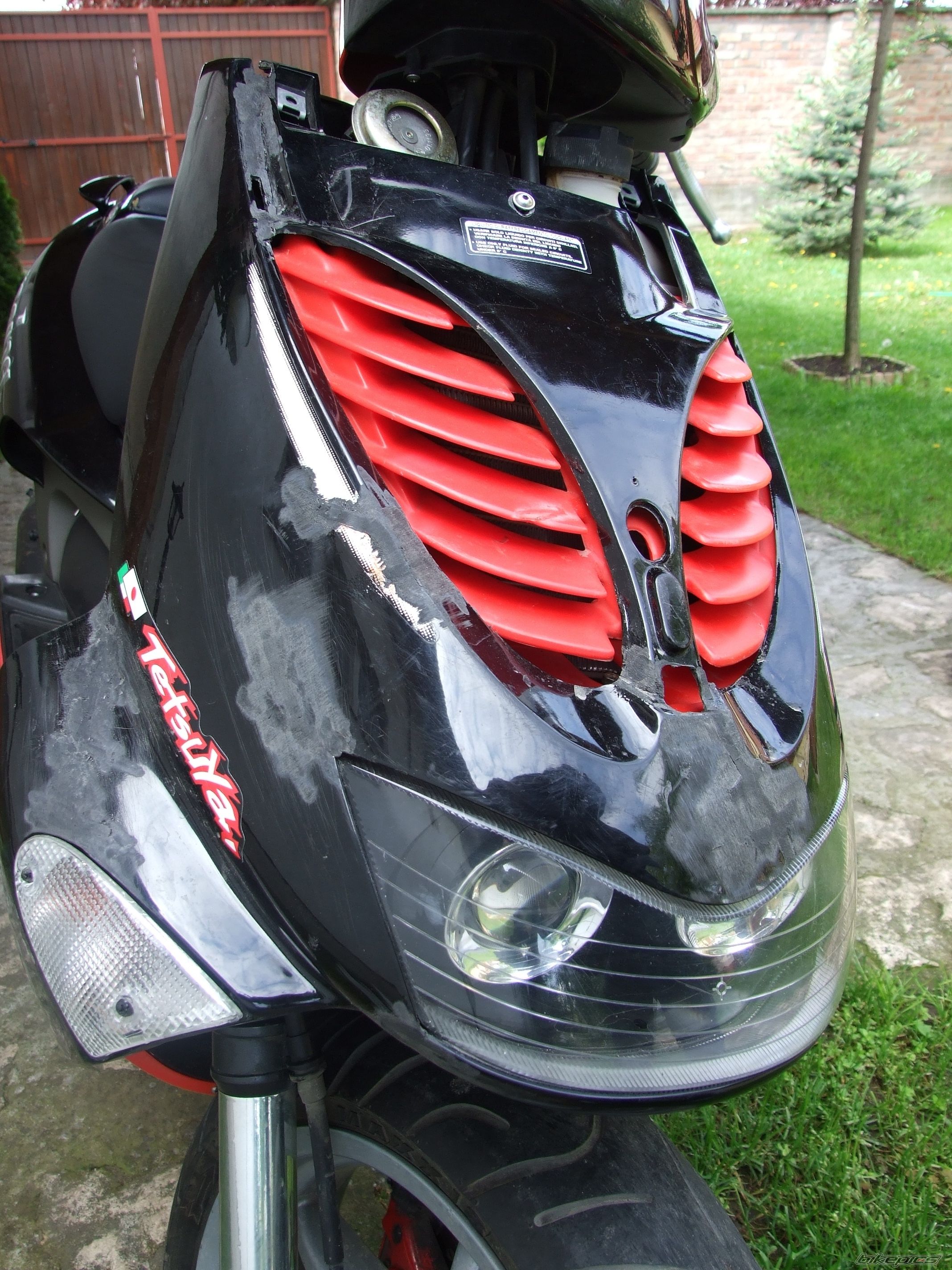 2001 APRILIA SR 50 | Picture 1371380 motorcycle photo