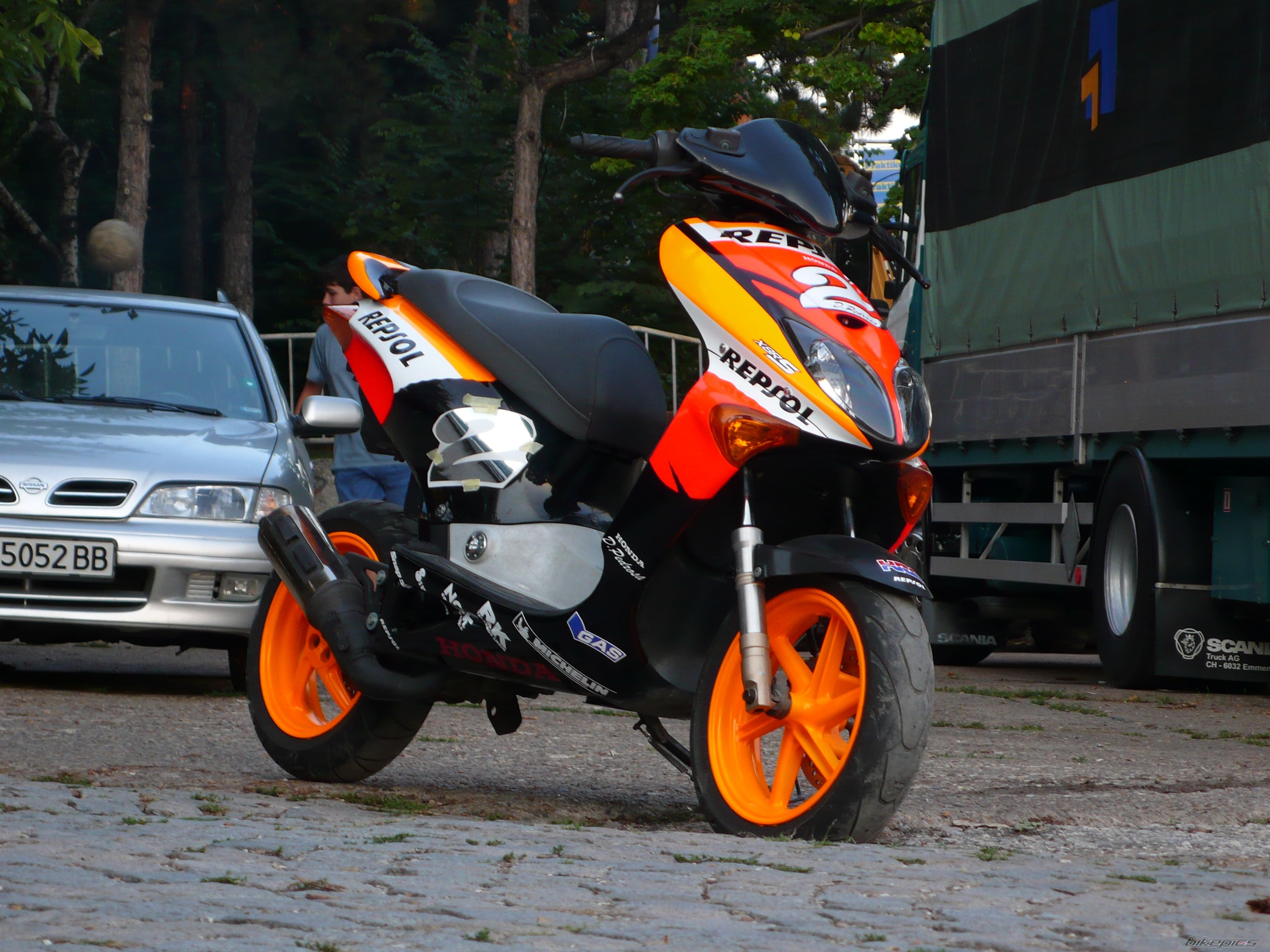 2002 HONDA X8R S | Picture 1372190 motorcycle photo