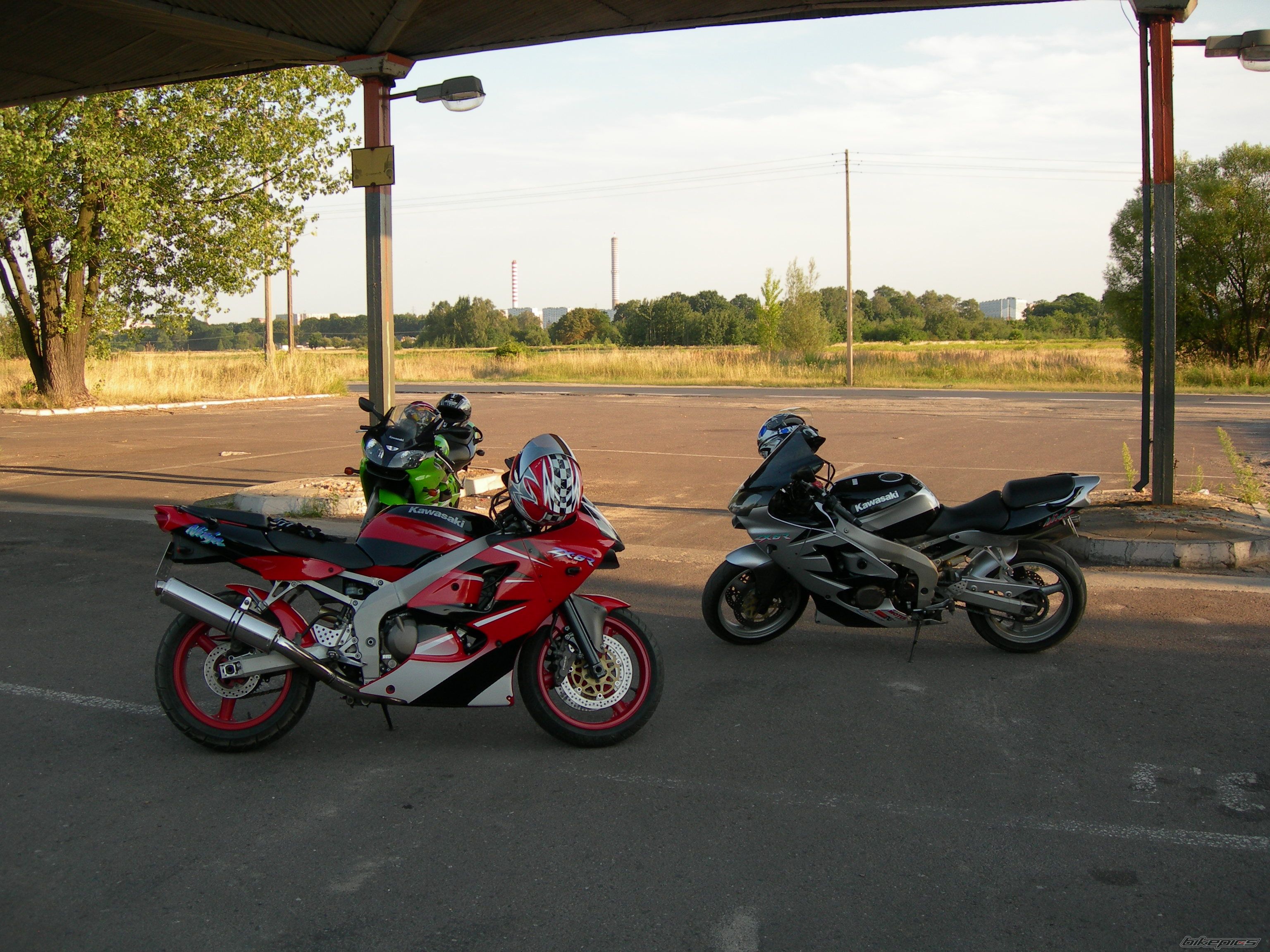 2000 KAWASAKI ZX 6R | Picture 1372218 motorcycle photo