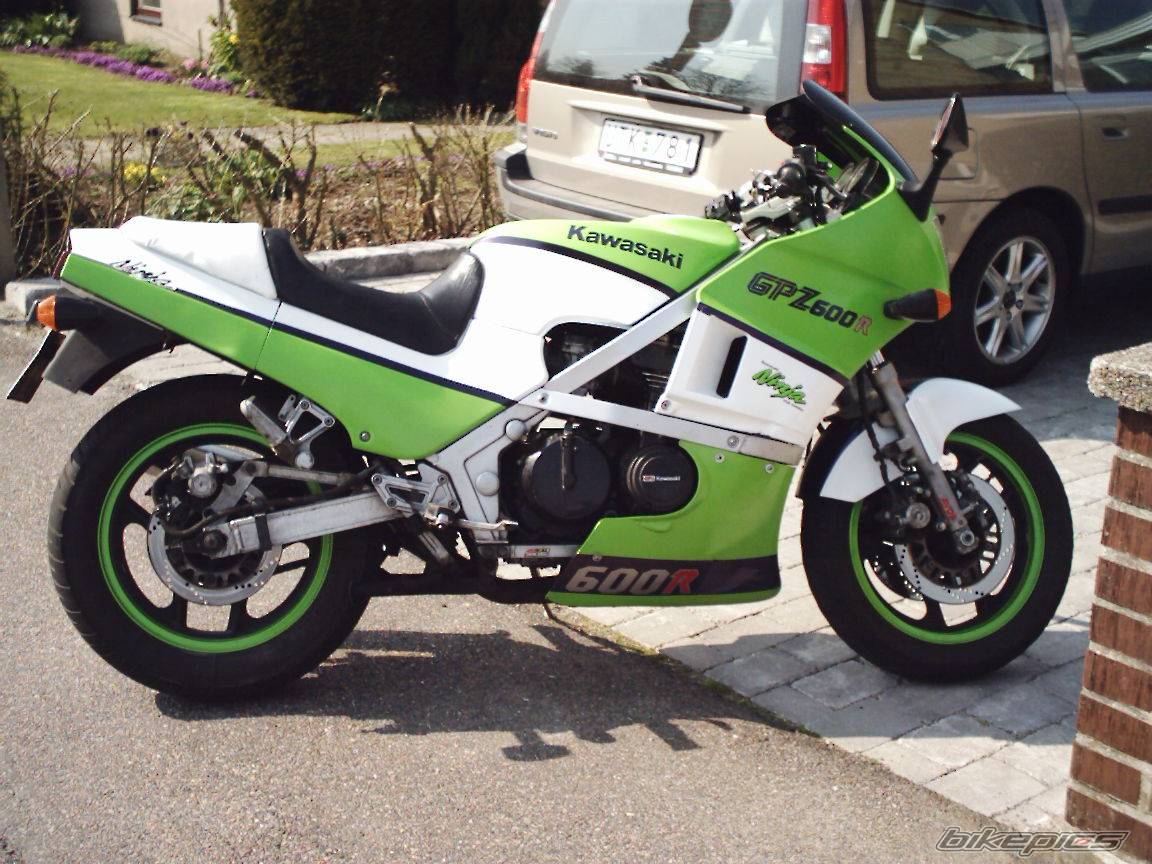 1985 KAWASAKI GPZ 600 | Picture 137239 motorcycle photo