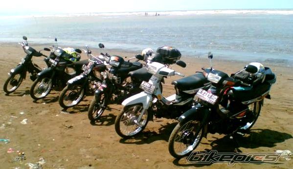    | Picture 1372609 motorcycle photo