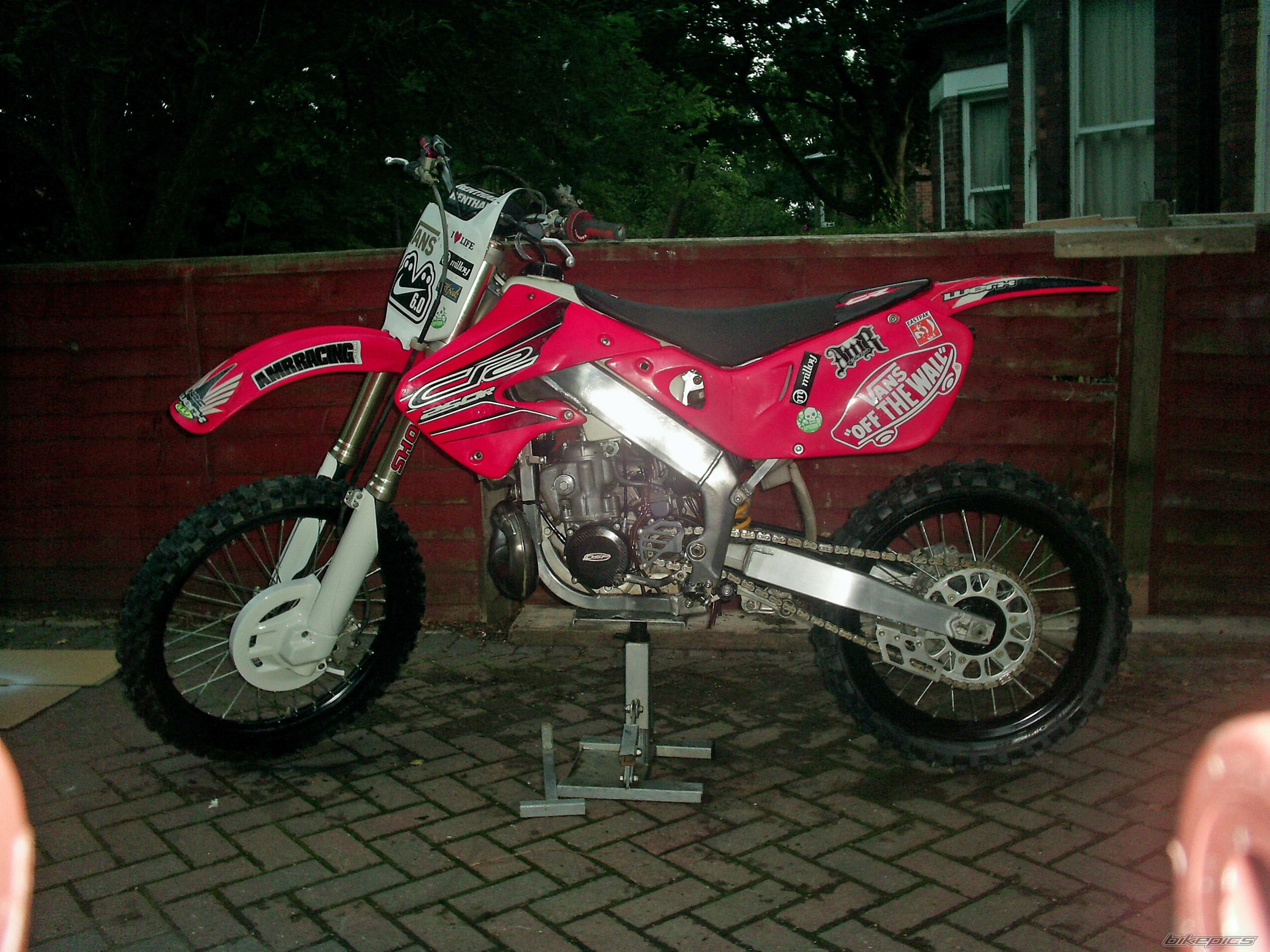 1999 HONDA CR 250 | Picture 1372610 motorcycle photo