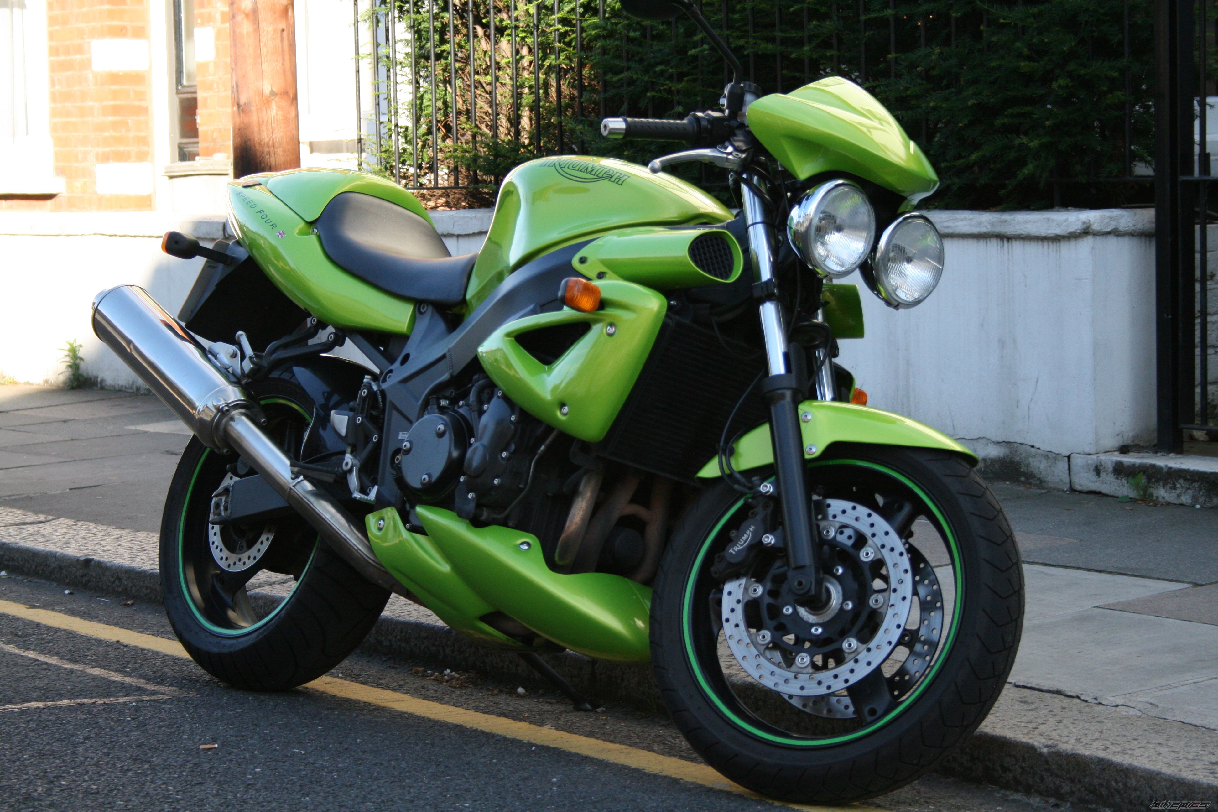 2003 TRIUMPH SPEED FOUR | Picture 1373083 motorcycle photo