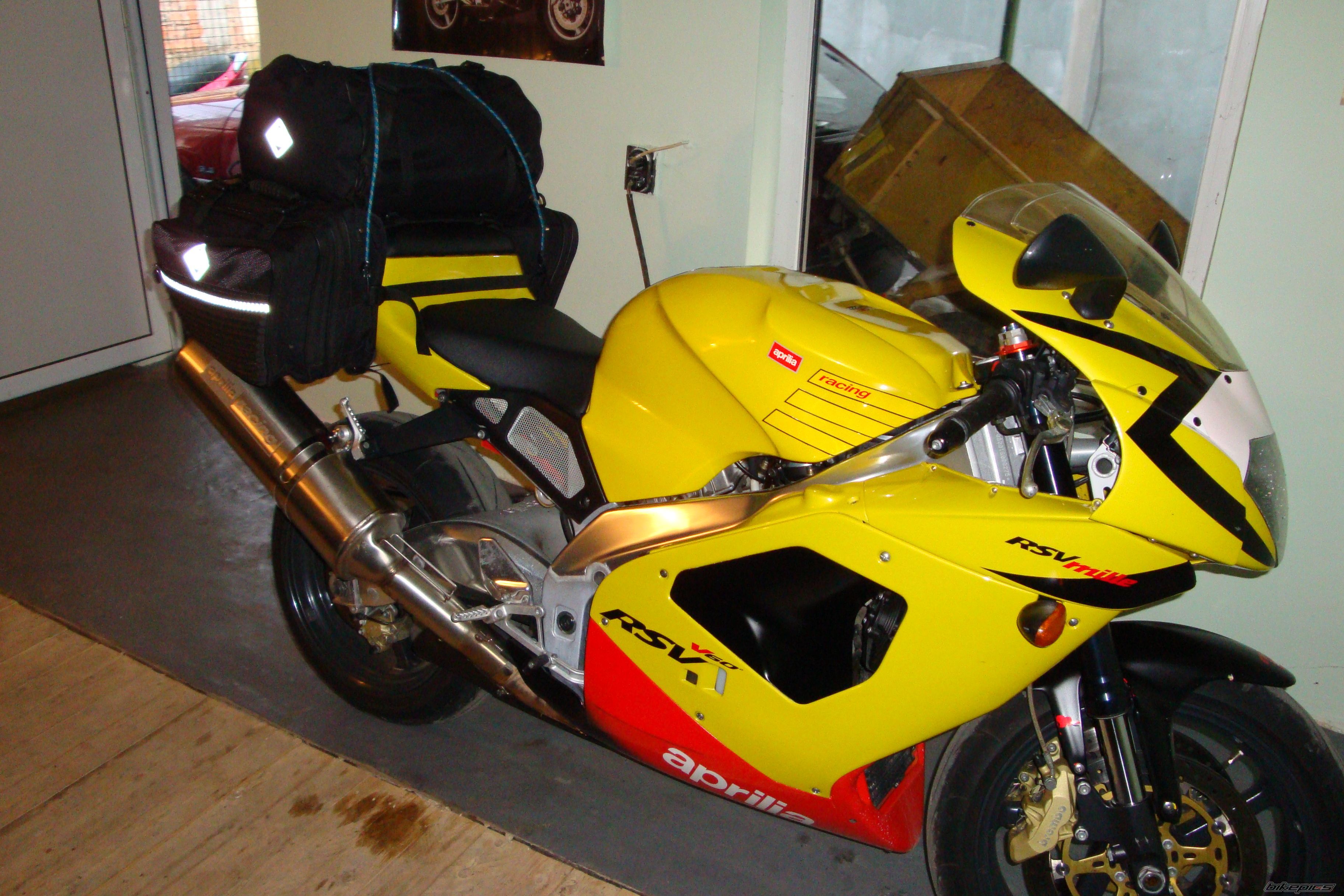 2001 APRILIA RSV 1000 MILLE | Picture 1374546 motorcycle photo