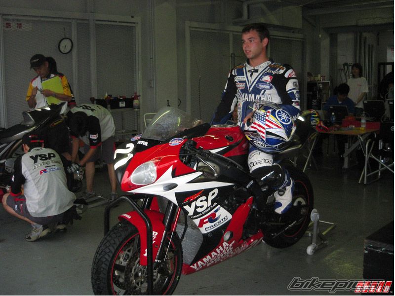 2006 YAMAHA YZF R1 | Picture 1375971 motorcycle photo