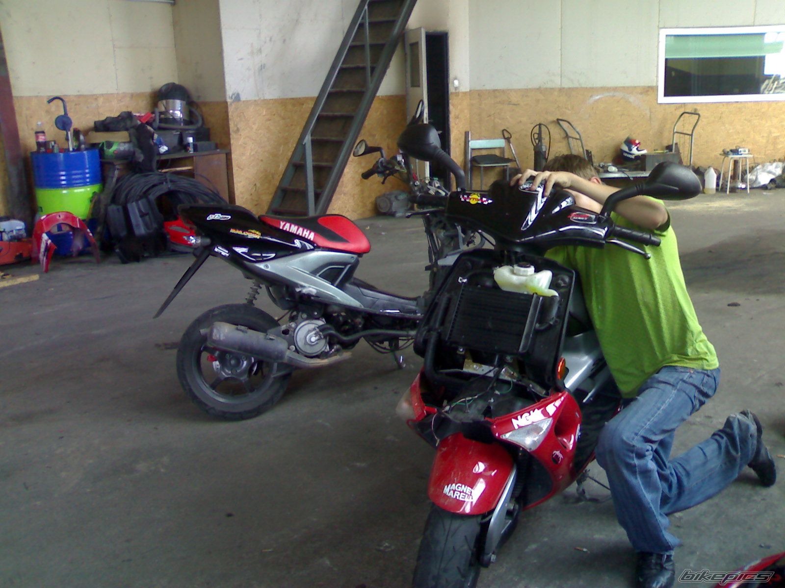 1999 YAMAHA AEROX 50 | Picture 1378245 motorcycle photo