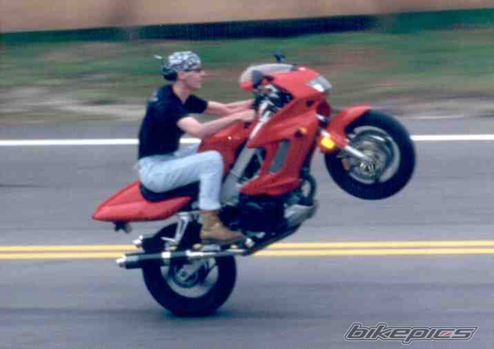 1998 HONDA VTR 1000 | Picture 1379 motorcycle photo