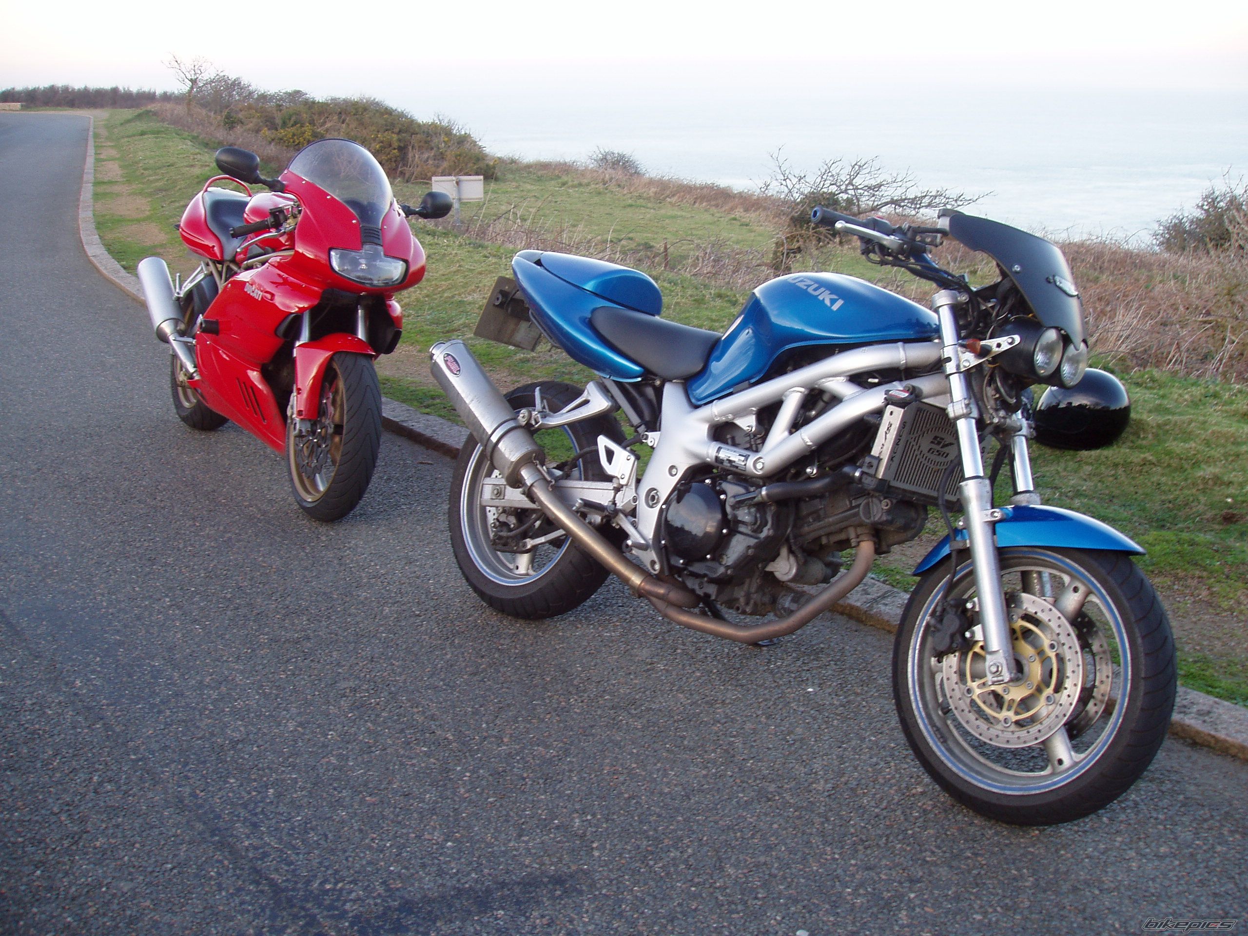 1999 SUZUKI SV 650S | Picture 1379004 motorcycle photo