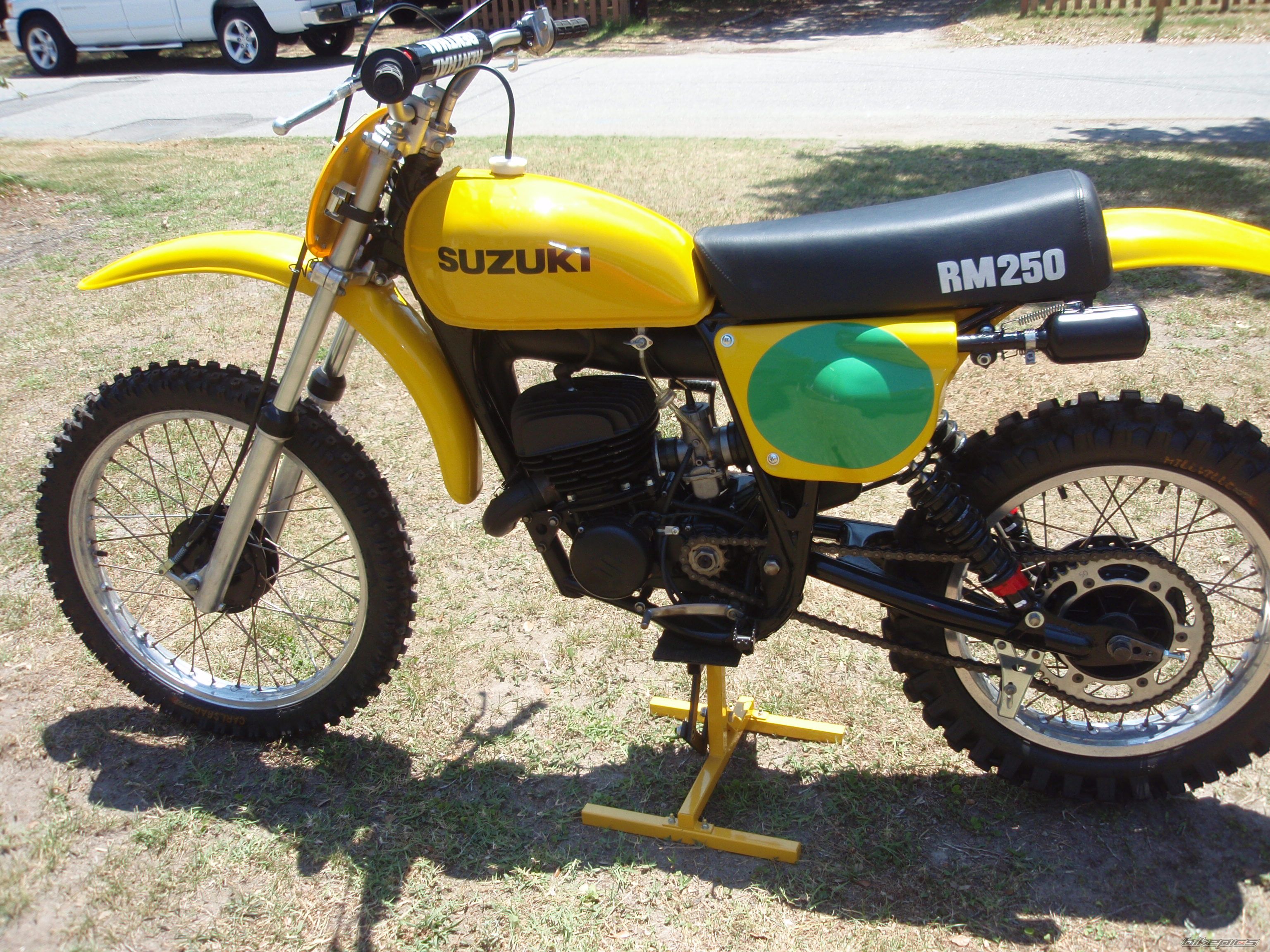 1976 SUZUKI RM 100 | Picture 1379389 motorcycle photo