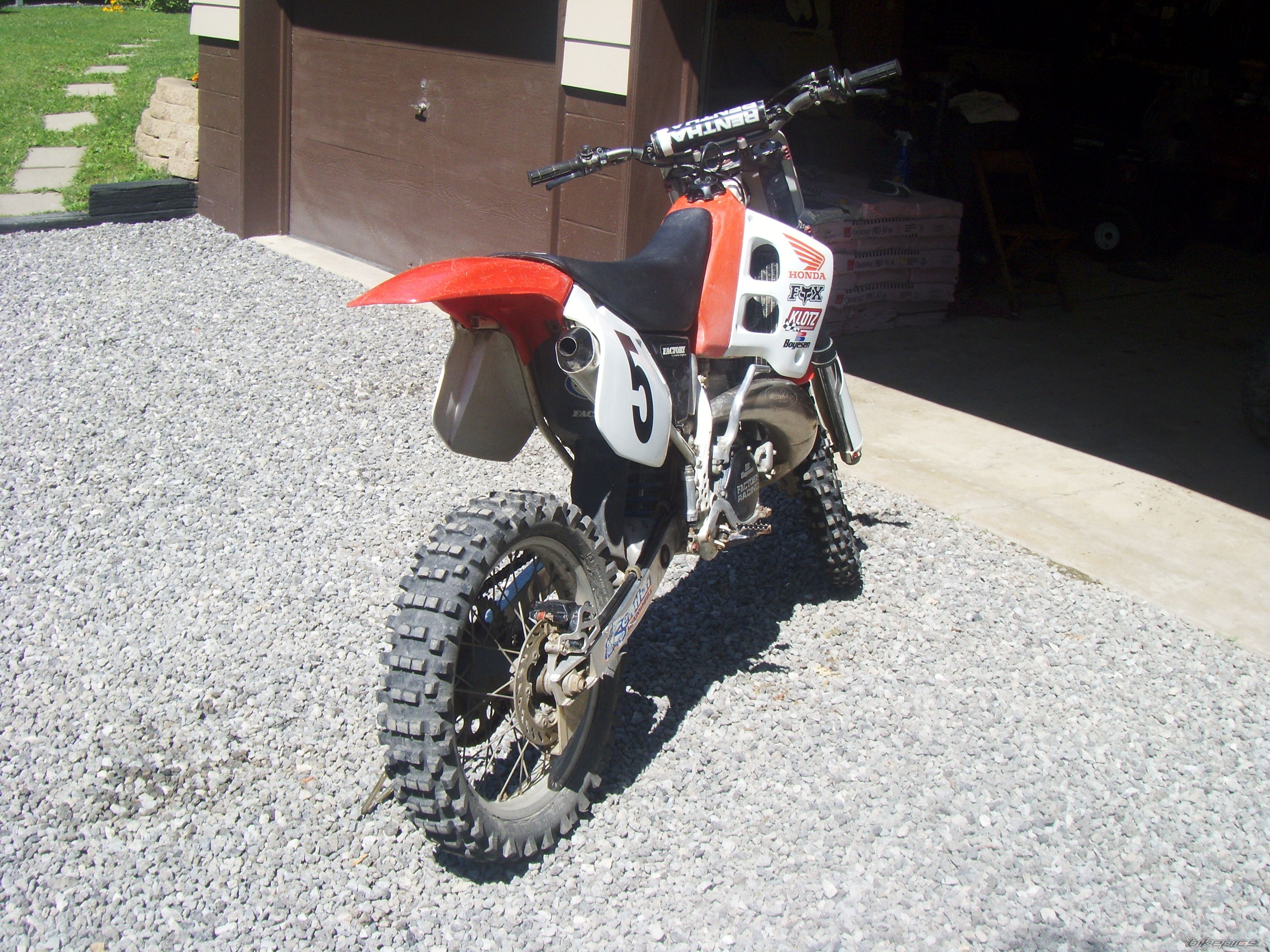 1992 HONDA CR 250 | Picture 1379713 motorcycle photo