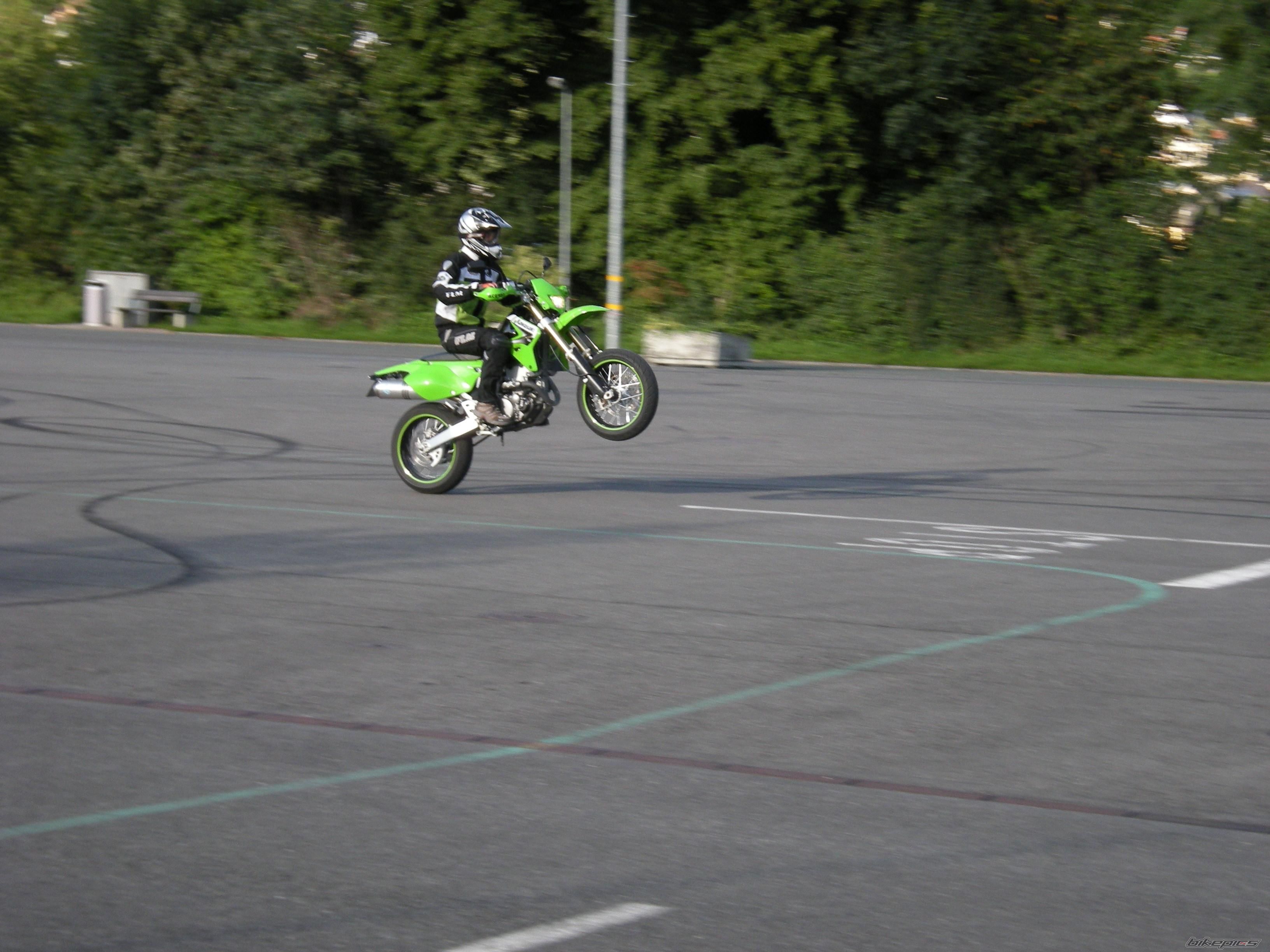 2005 KAWASAKI KLX 400 | Picture 1379953 motorcycle photo