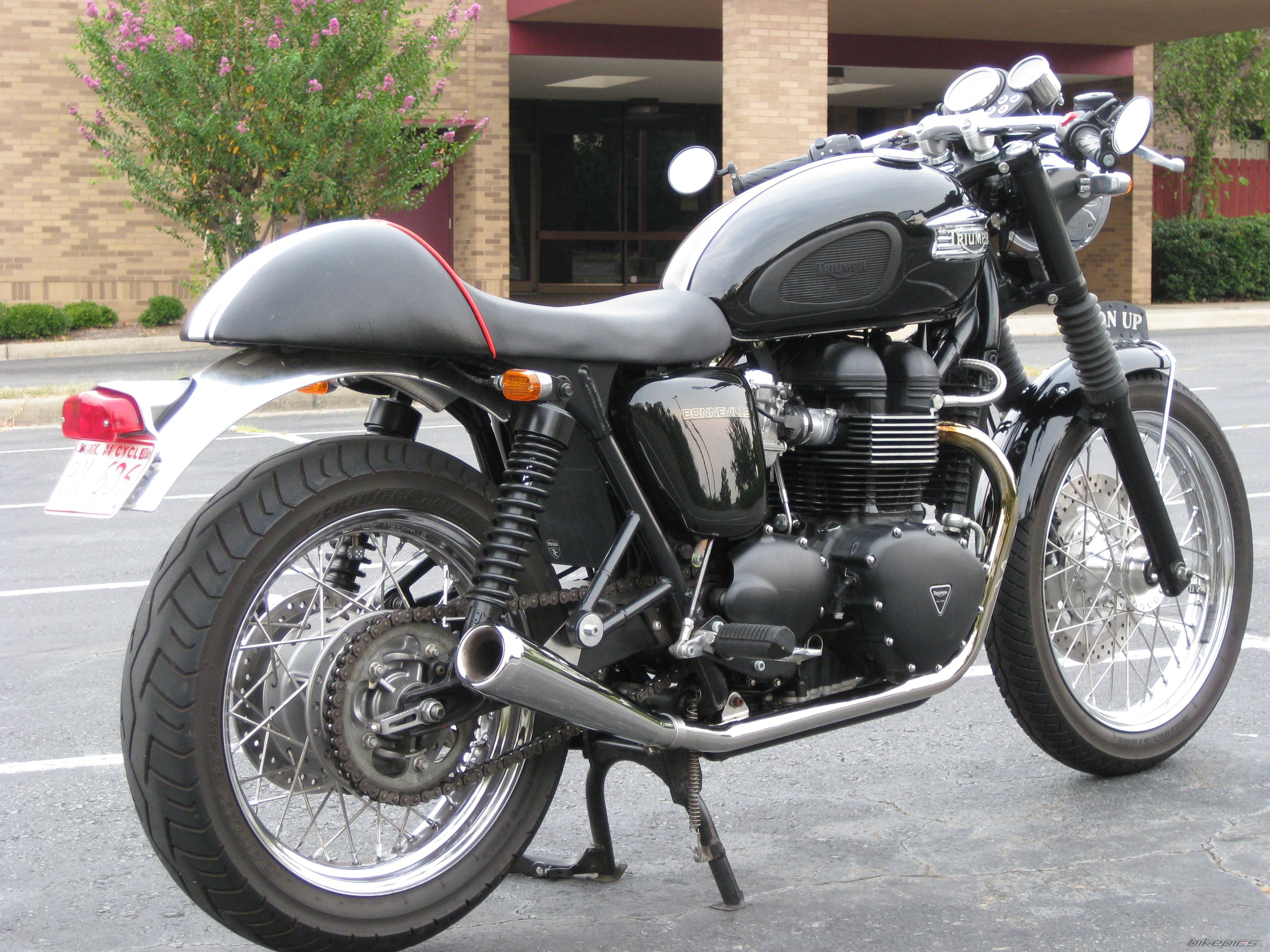 2007 TRIUMPH BONNEVILLE | Picture 1380316 motorcycle photo
