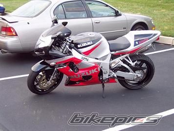 2001 SUZUKI GSX R 750 | Picture 1381585 motorcycle photo