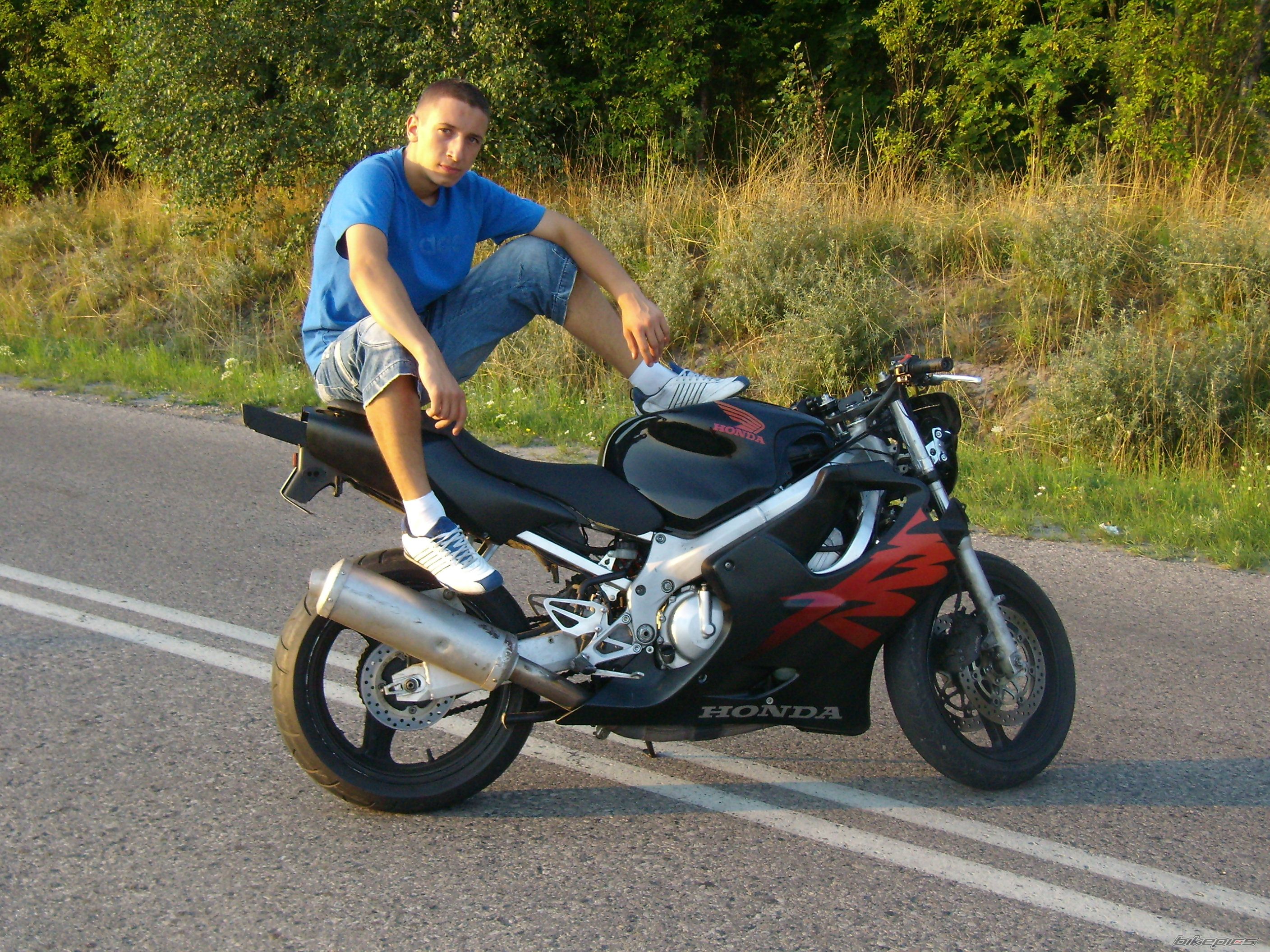 1999 HONDA CBR 600 | Picture 1382256 motorcycle photo