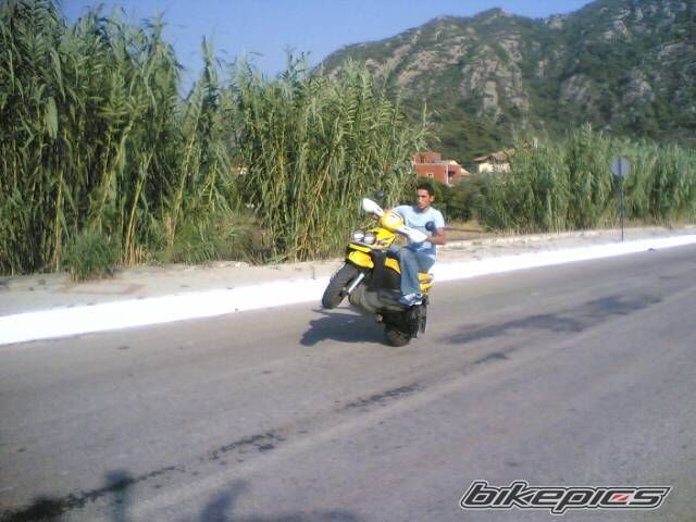 2002 YAMAHA BWS 100 | Picture 1382278 motorcycle photo