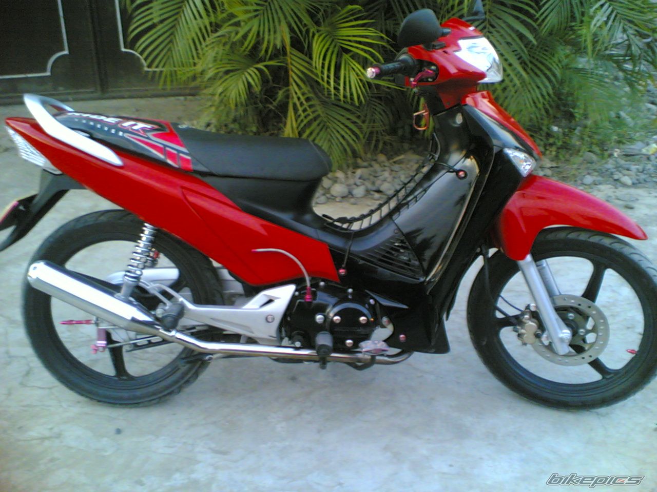    | Picture 1383921 motorcycle photo