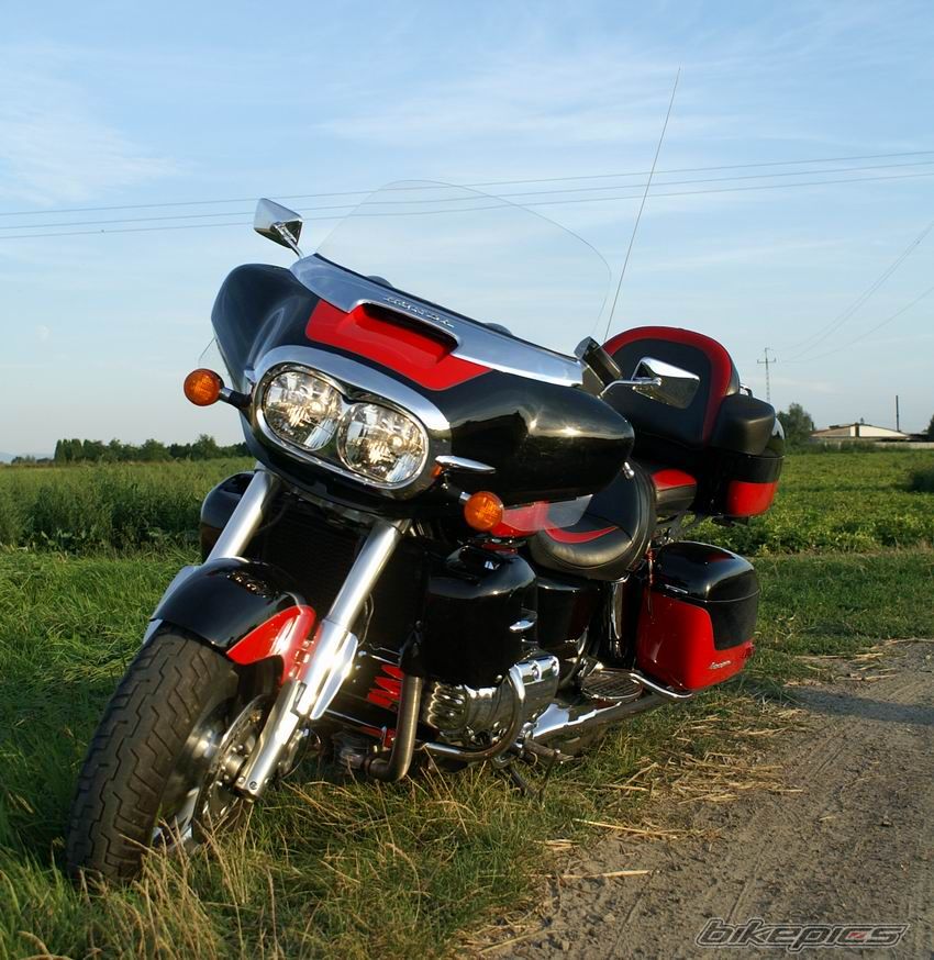 2000 HONDA VALKYRIE INTERSTATE | Picture 1384177 motorcycle photo