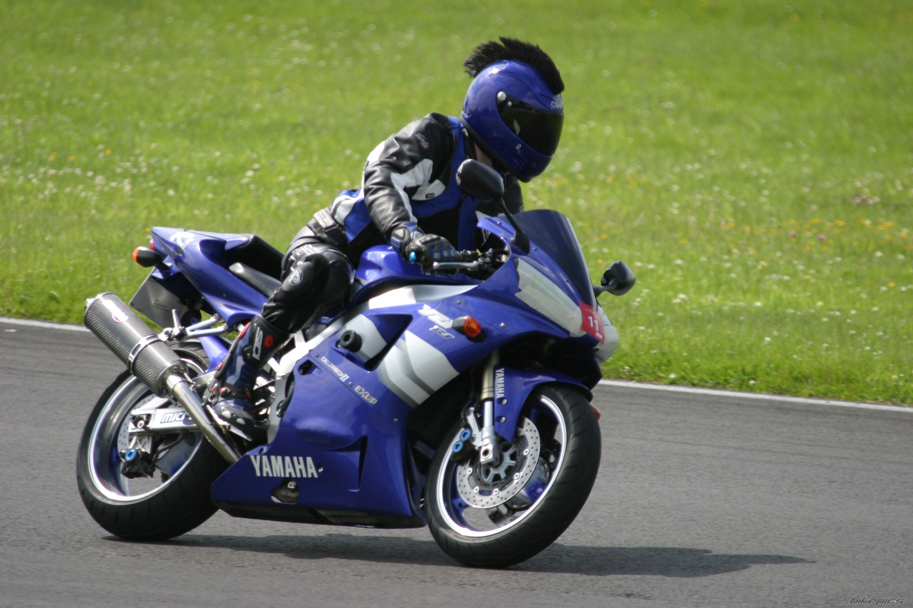 2000 YAMAHA YZF R1 | Picture 1384349 motorcycle photo